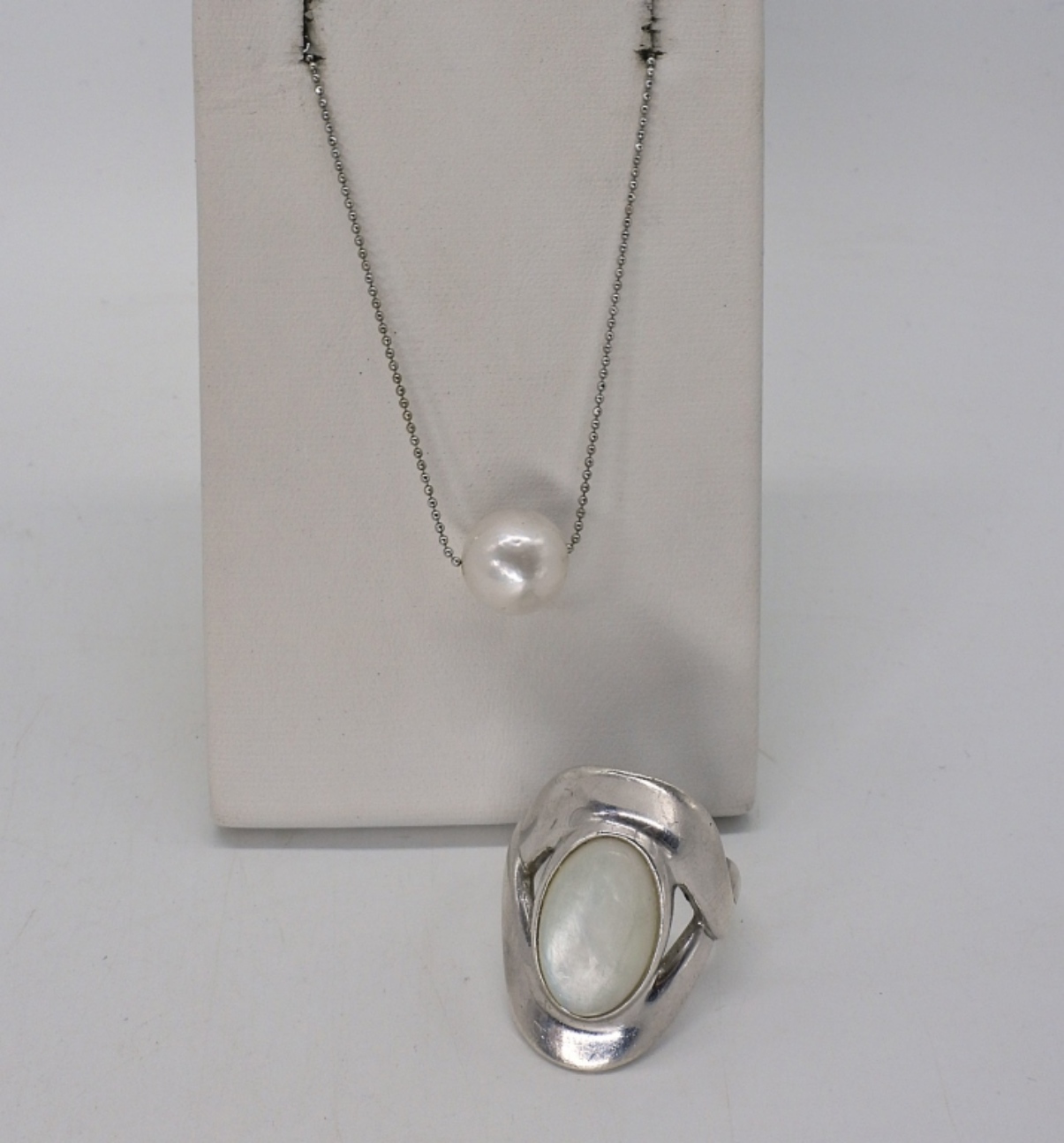 Pearl, Mother of Pearl 925 Ring & Necklace