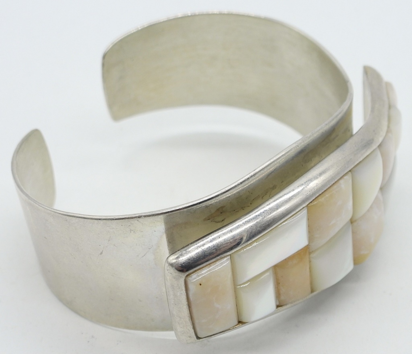 Jay King DTR Mother of Pearl 925 Cuff