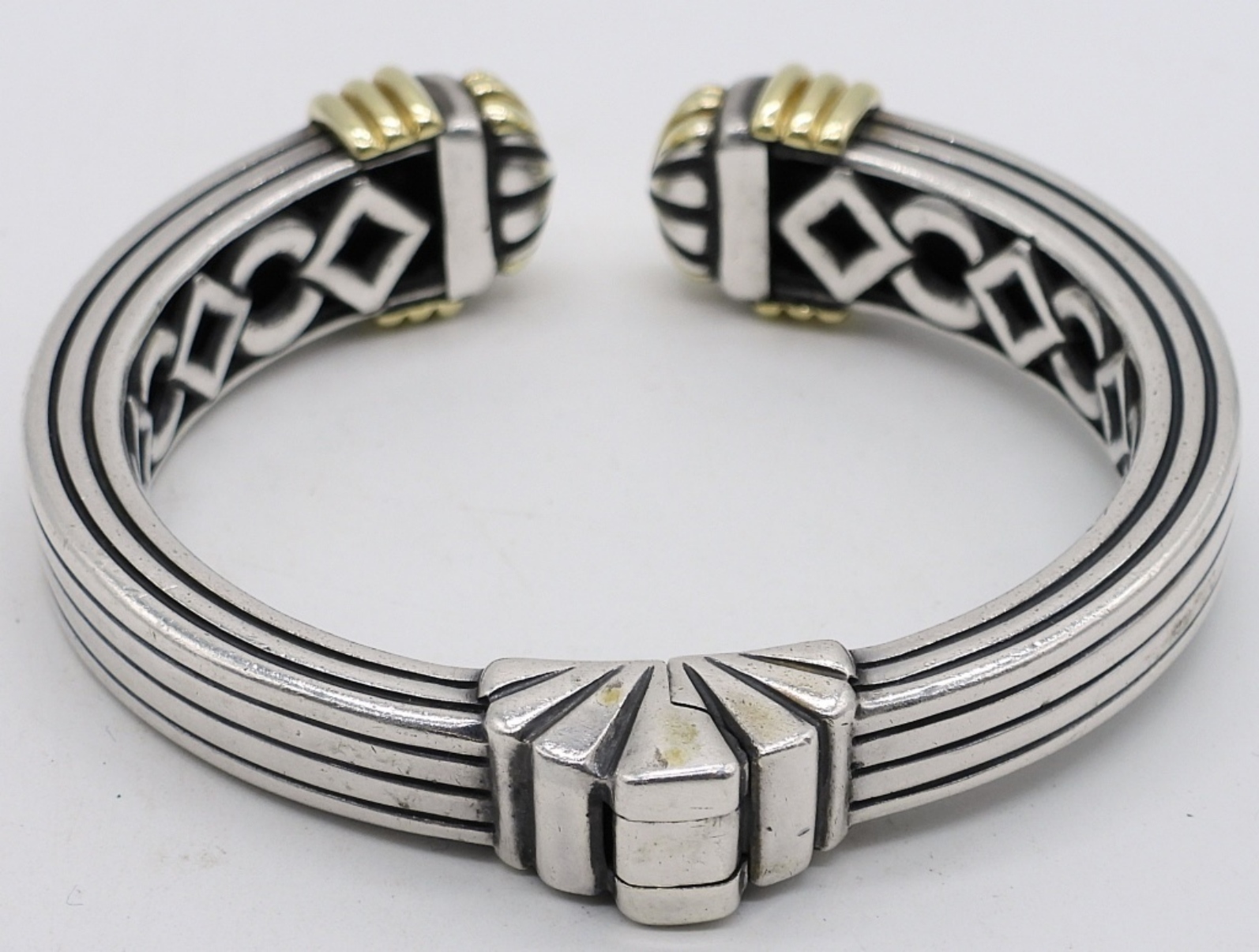 Lagos Caviar 925 & 750 Hinged Cuff Bracelet
