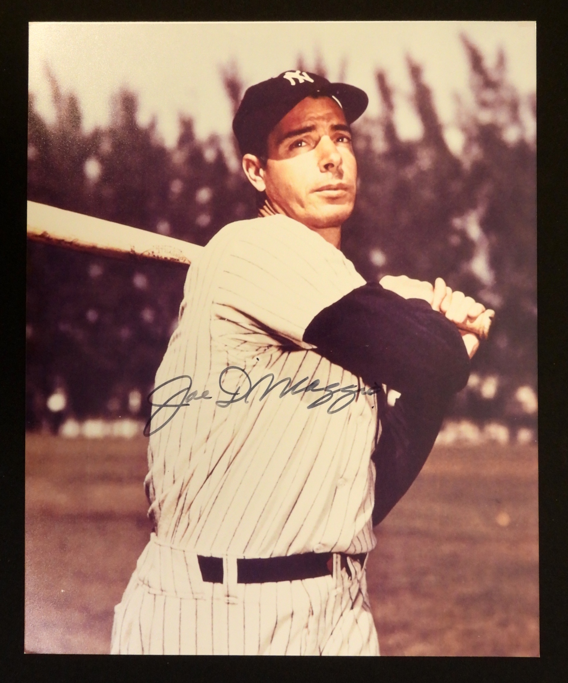 Joe DiMaggio Signed Photo, Yankees