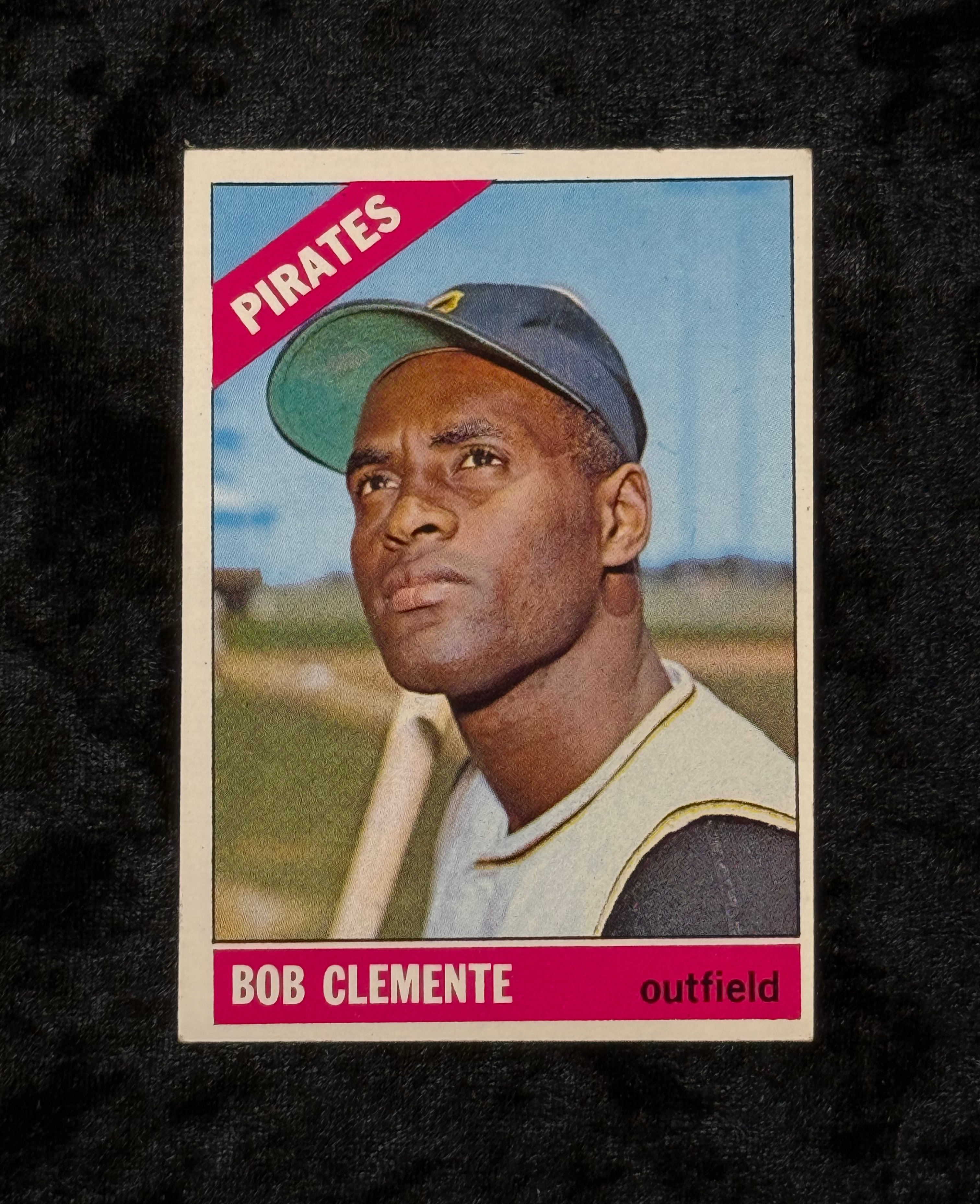 1966 Topps Bob Clemente #300 Card