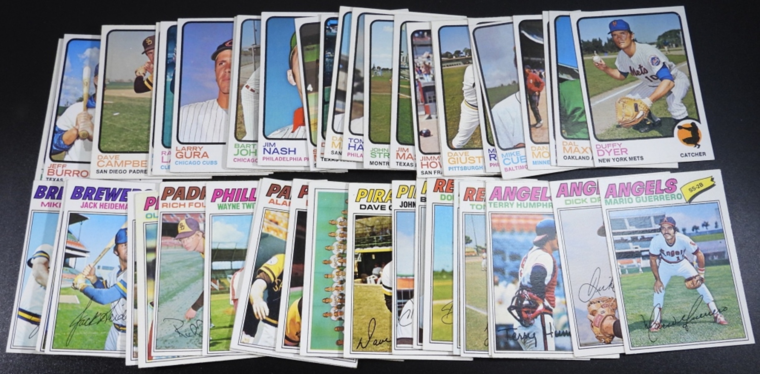 30+ 1970s Topps Baseball Cards Lot