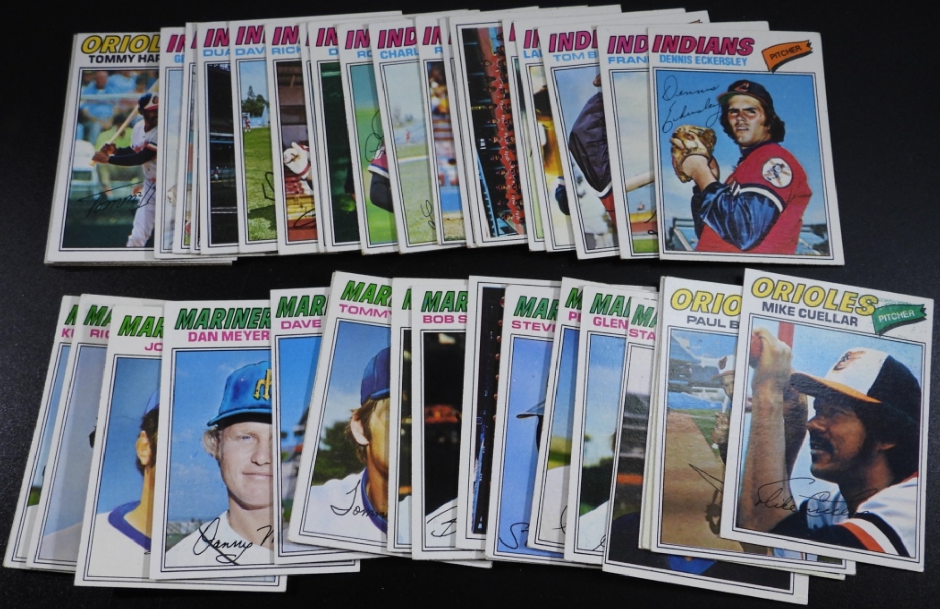 Lot of 50 Topps Baseball Cards,1977