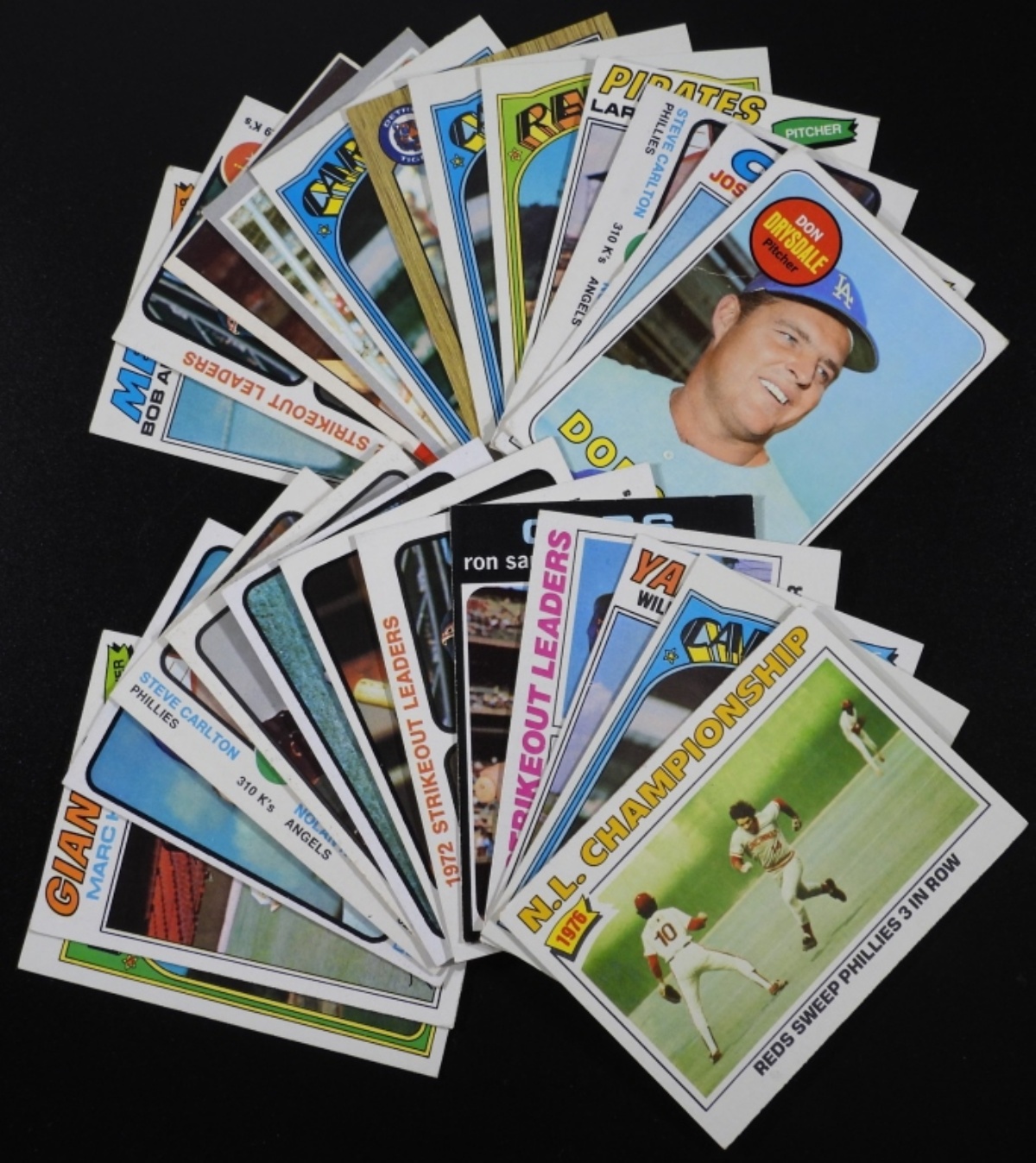 25 Topps Baseball Cards 1960s-1970s Lot