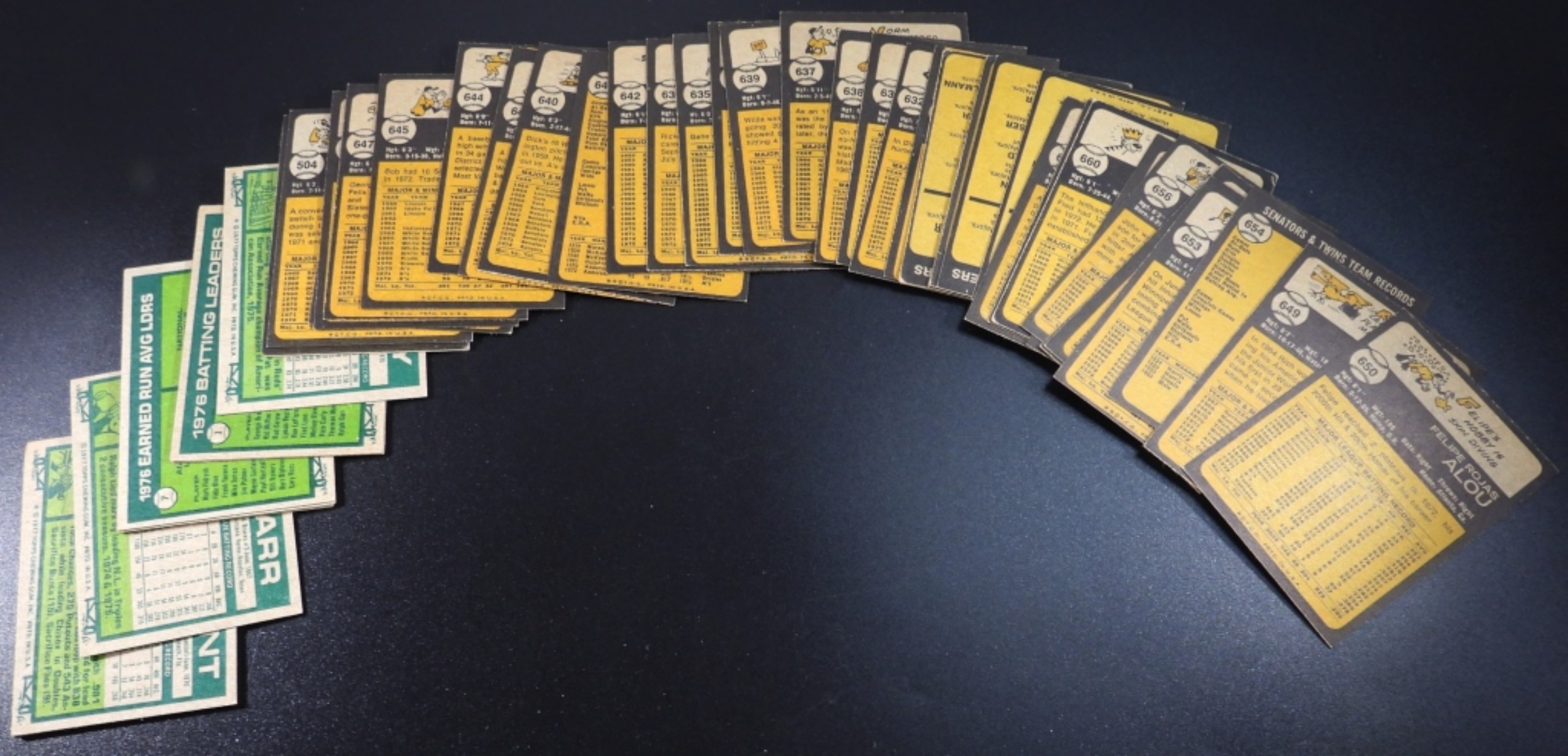 50 1970s Topps Baseball Cards Mixed Lot