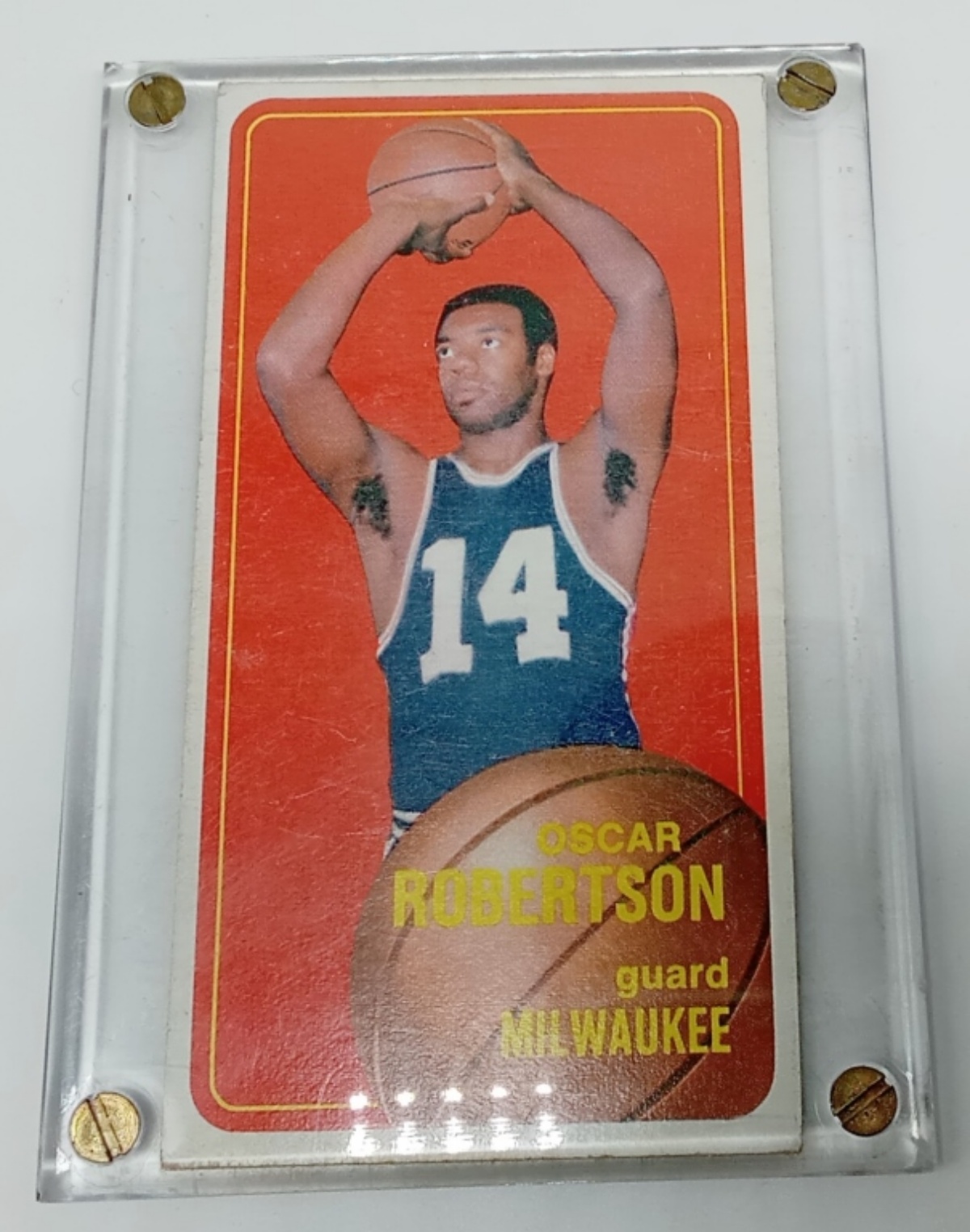 1970-71 Topps Oscar Robertson #100 Basketball Card