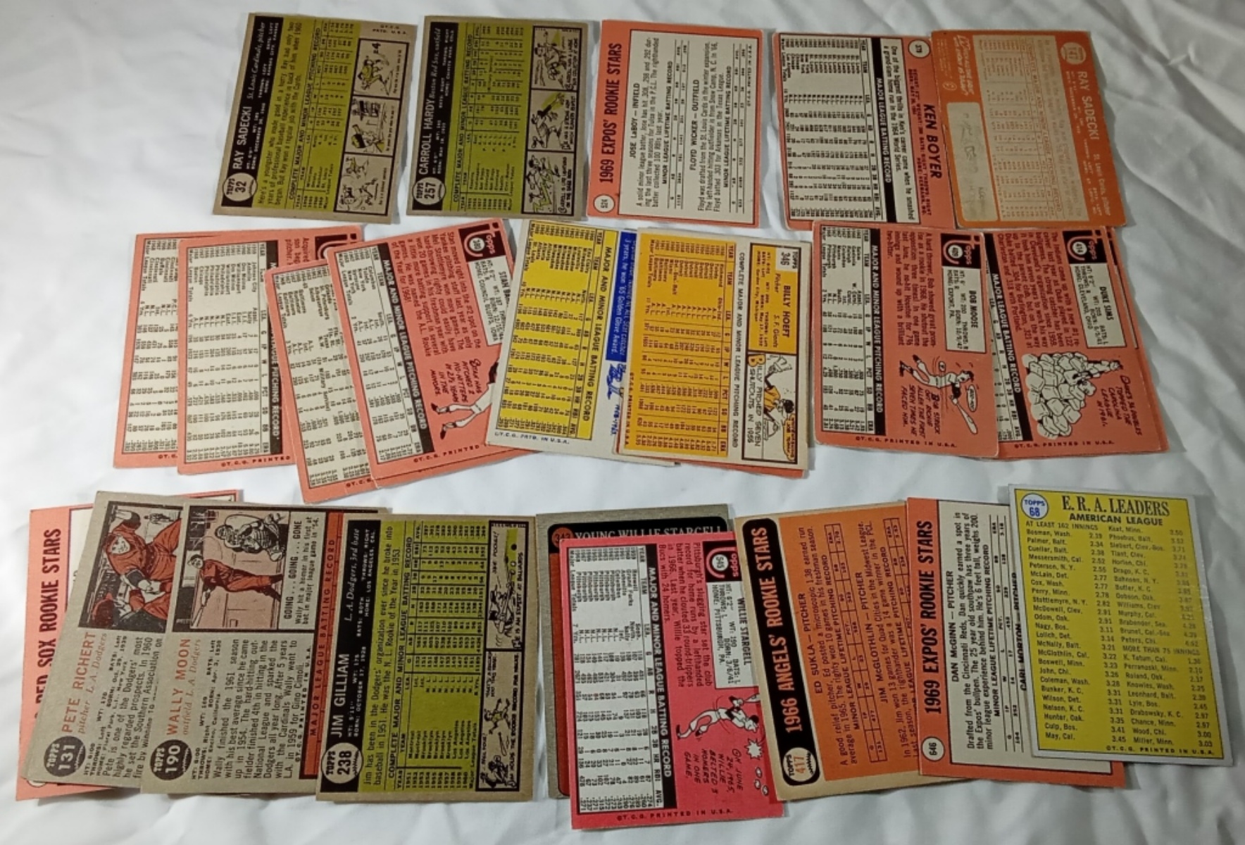 1960s Topps Baseball Card Lot (25) Raw