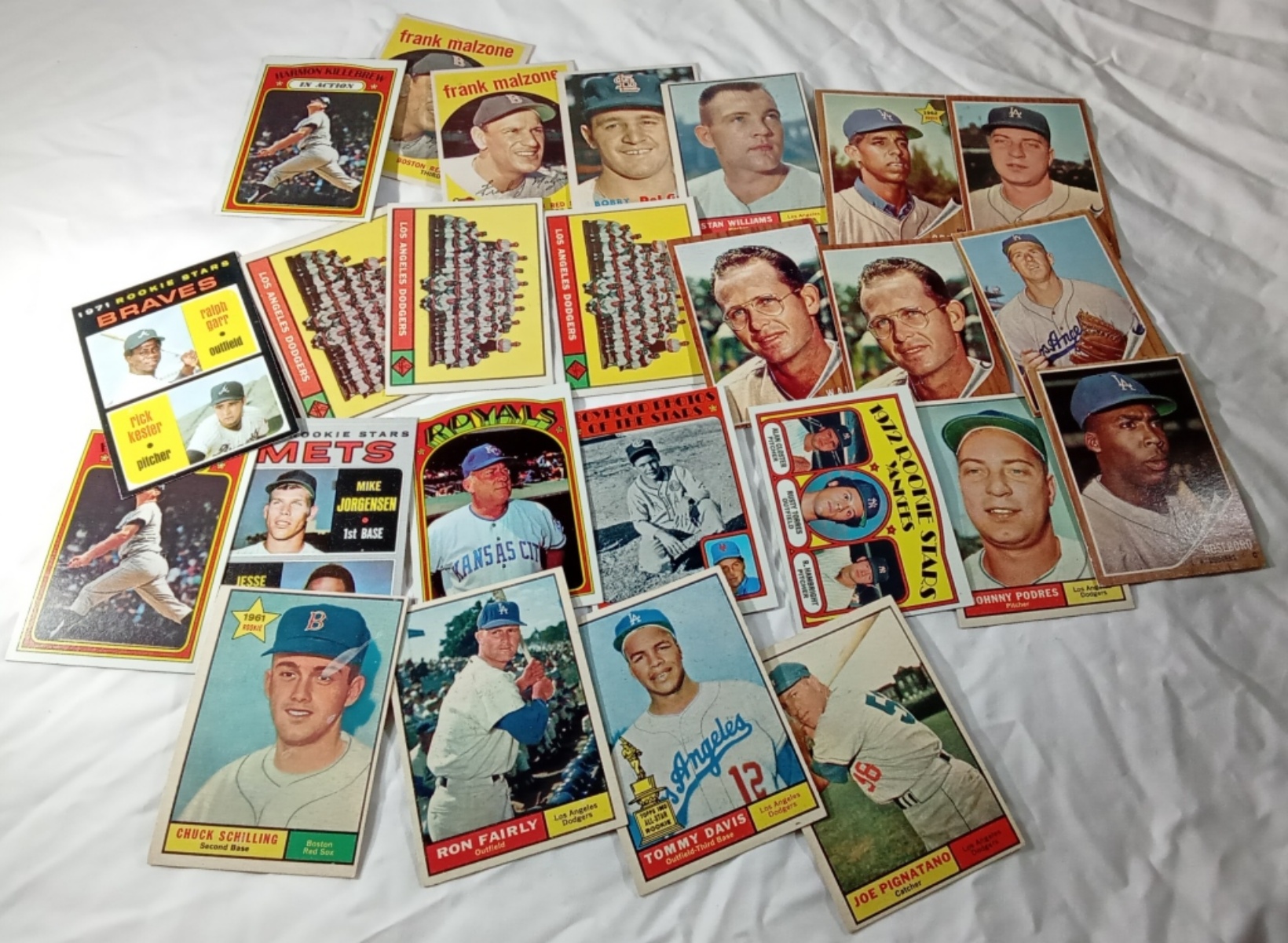 1950s-70s Topps Baseball Card Lot, 25 Cards