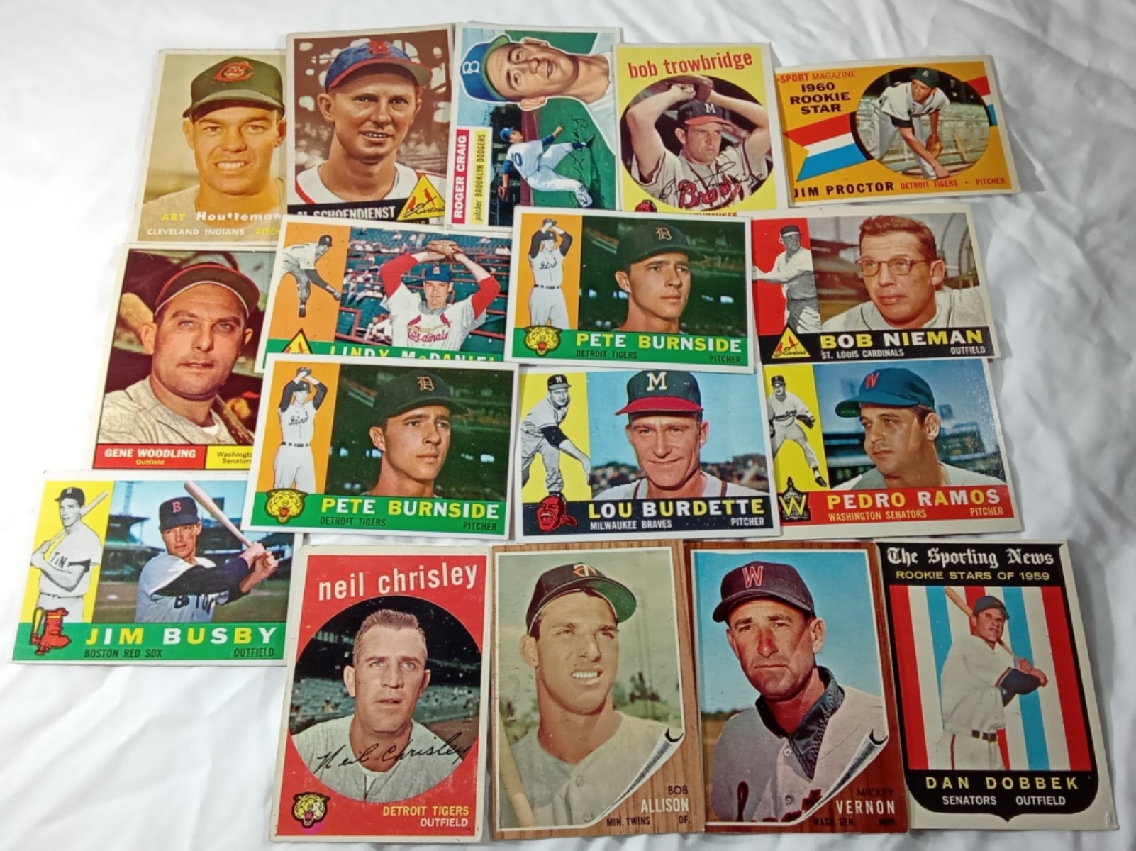 50s-60s Topps Baseball Card Lot (17), Raw