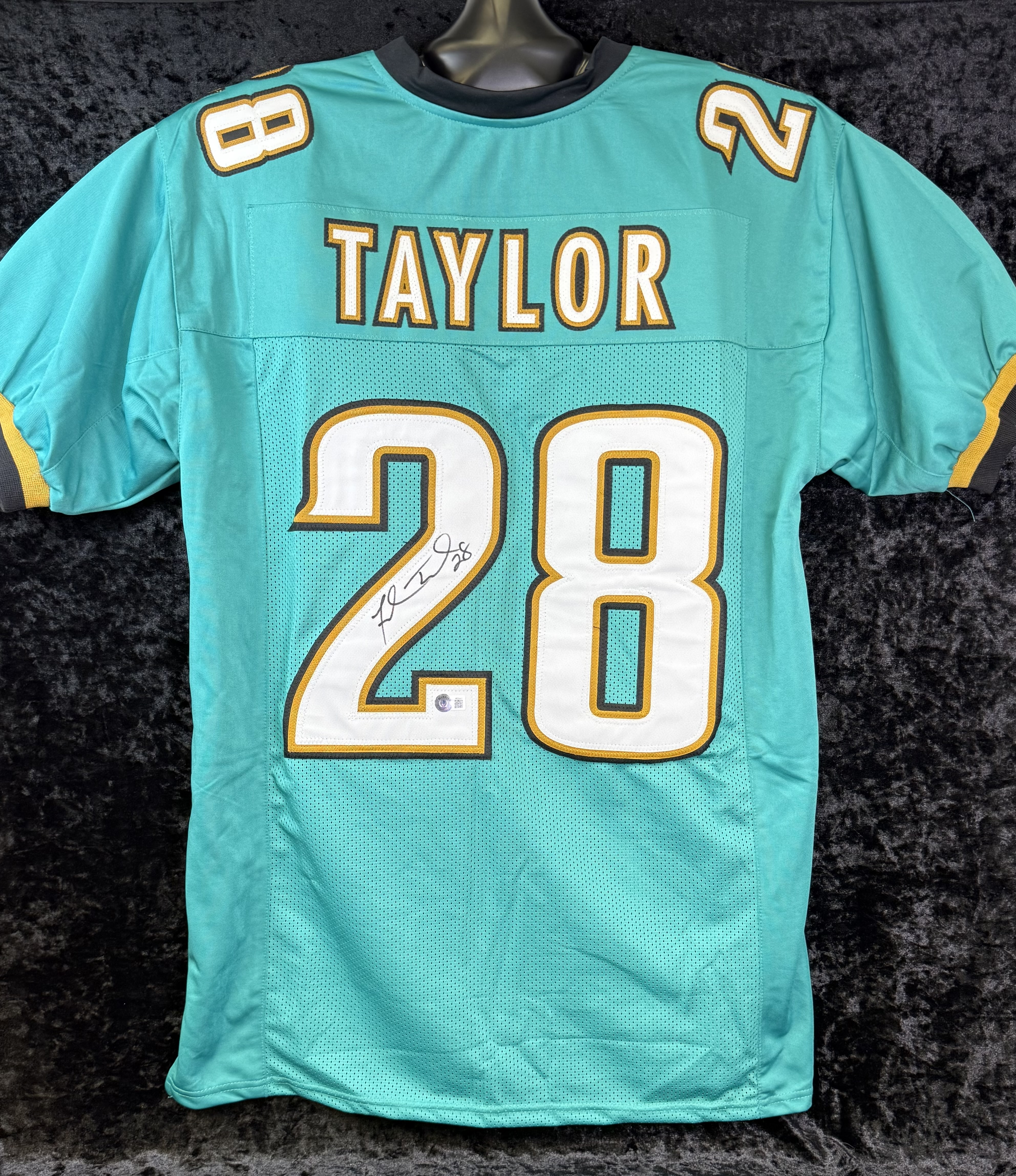 Beckett Fred Taylor Signed Jaguars Jersey