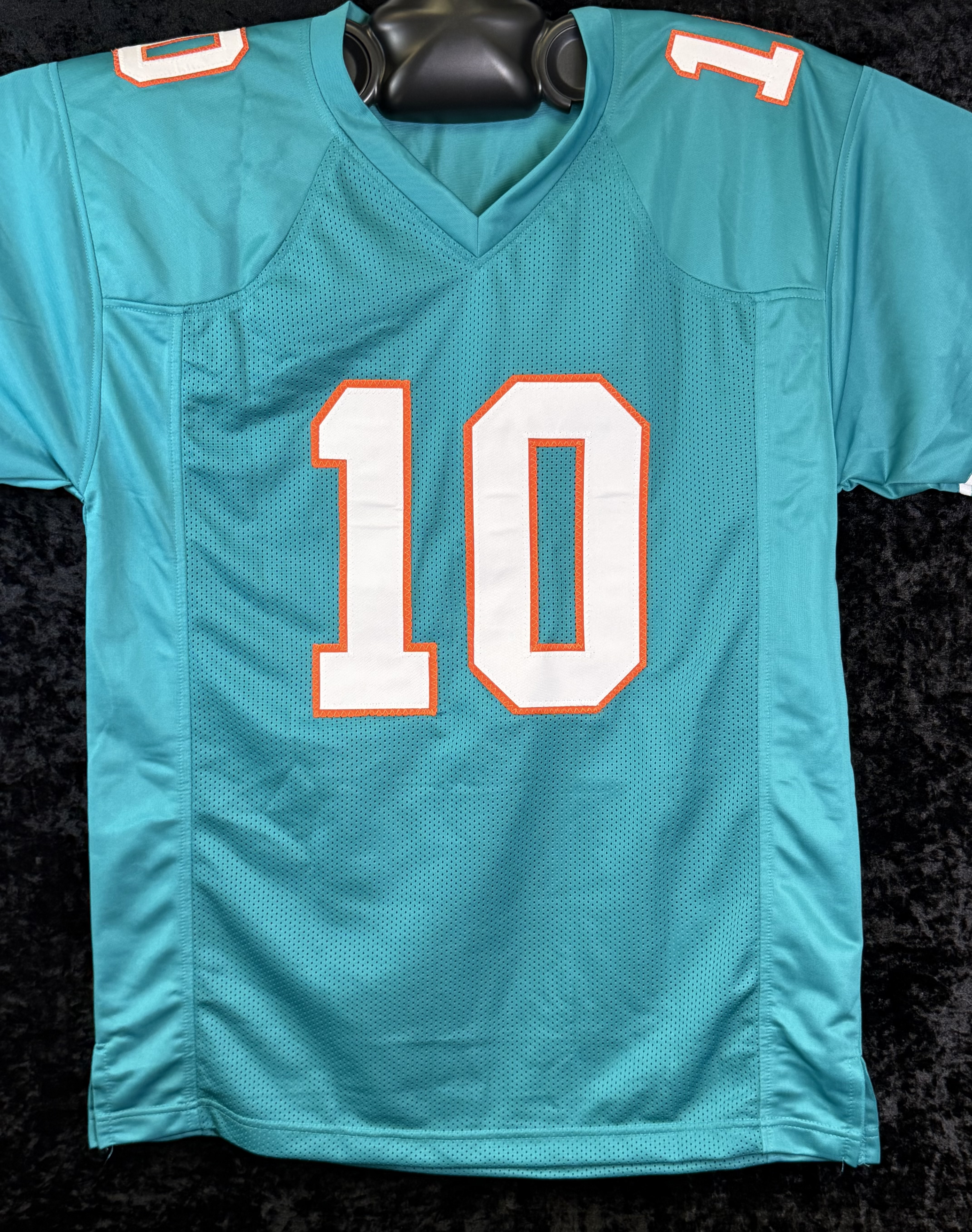 Beckett Tyreek Hill Signed Miami Dolphins #10