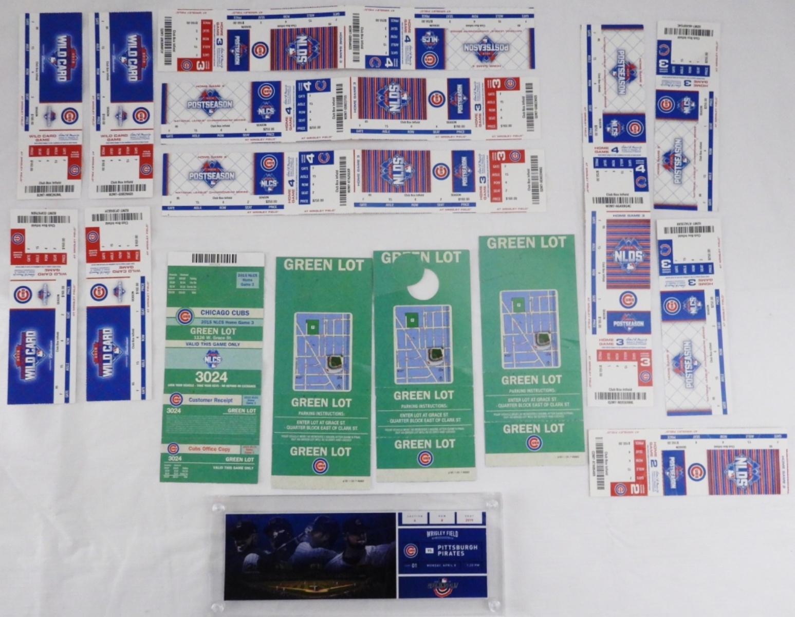 Chicago Cubs Ticket Stubs & Stadium Passes Lot