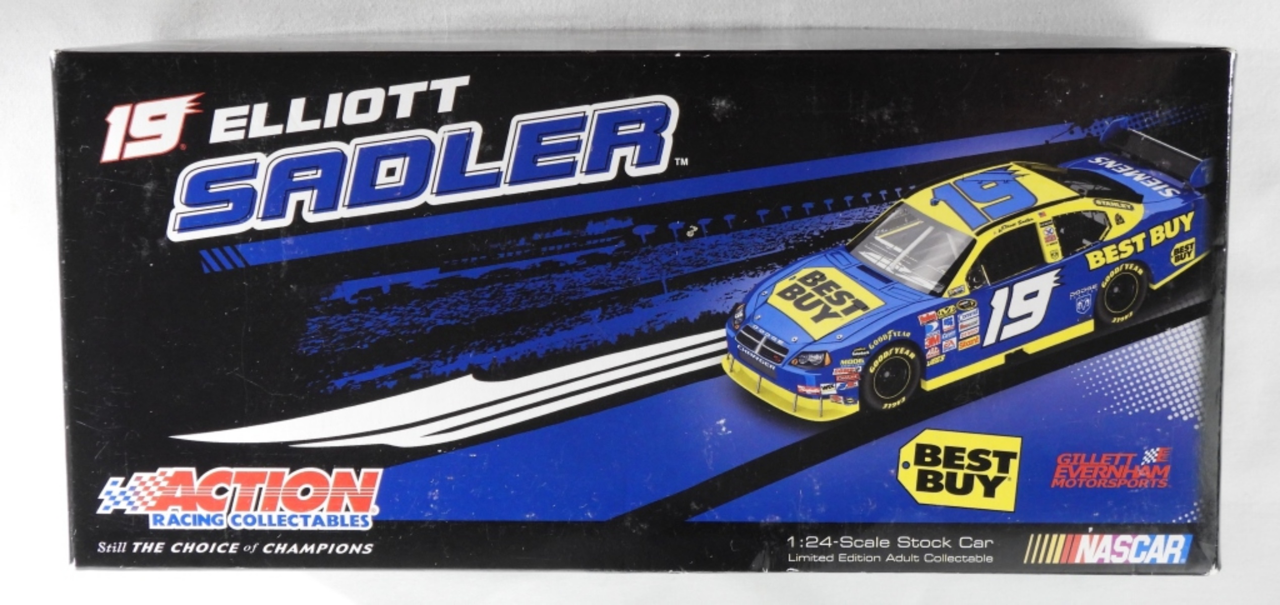 1:24 Scale Model Car #19 Elliot Sadler