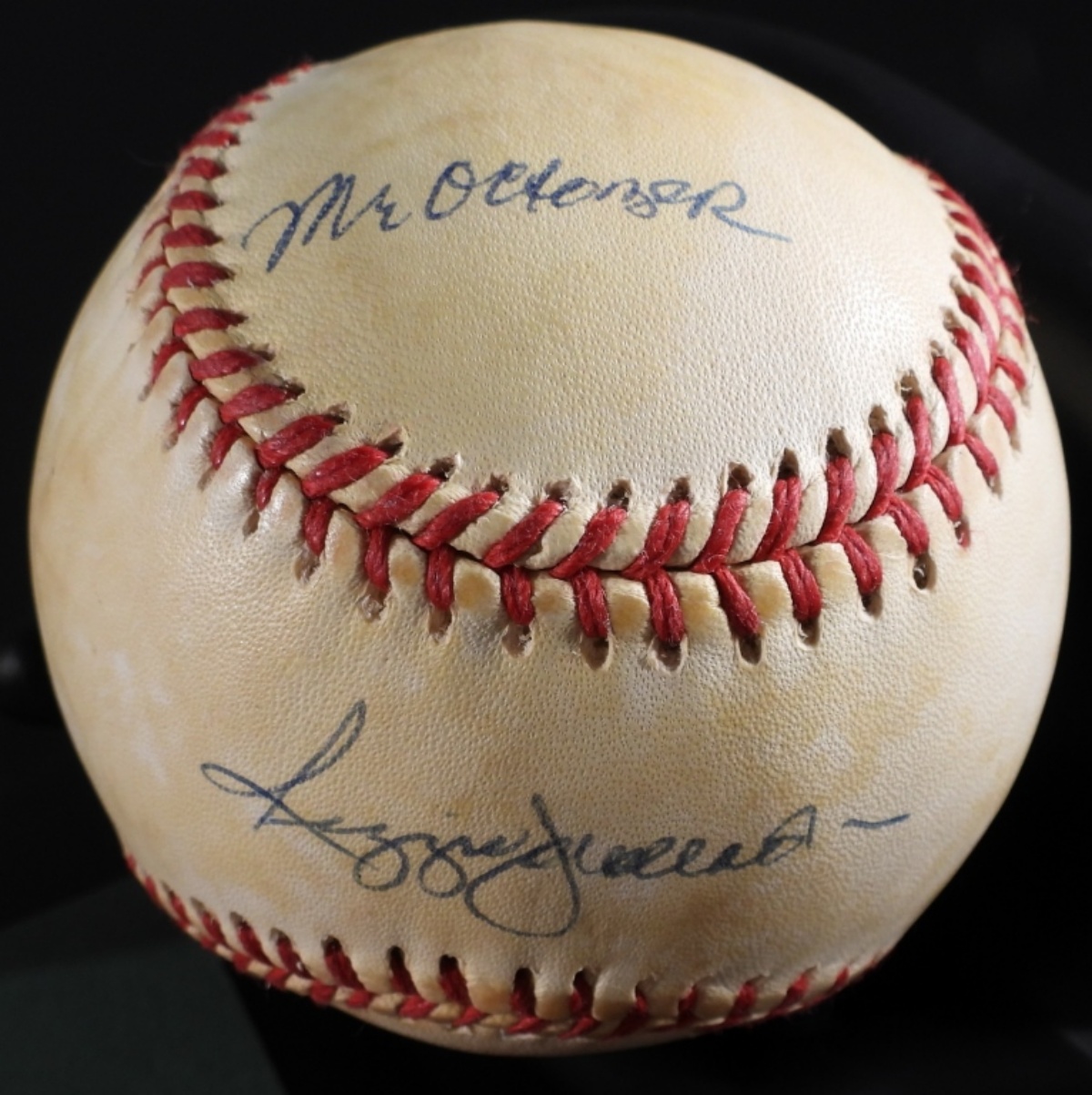 Reggie Jackson Signed Baseball Upper Deck COA