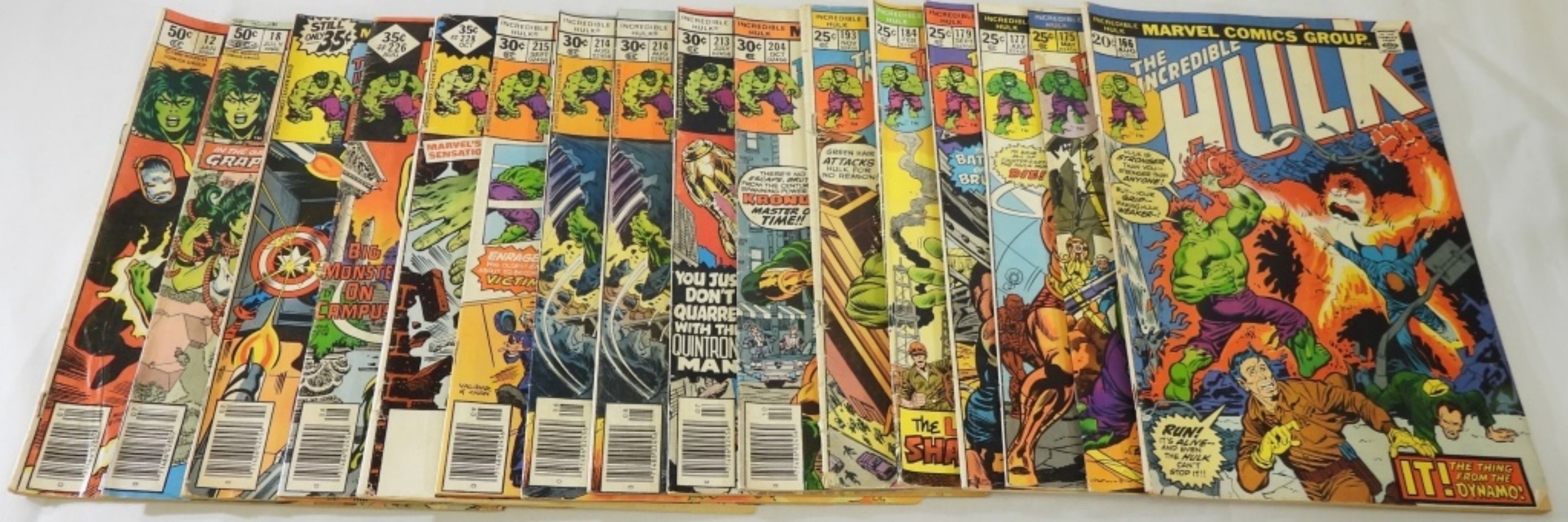 (14) Marvel The Incredible Hulk (2) The Savage She