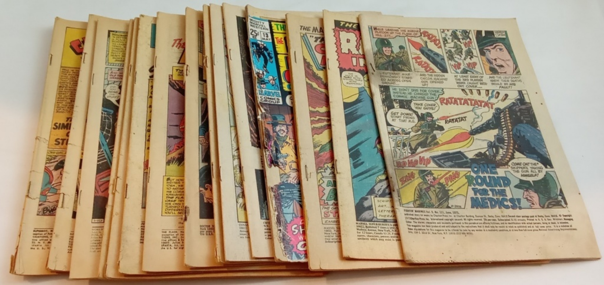 (18) Mixed Lot Of Comics