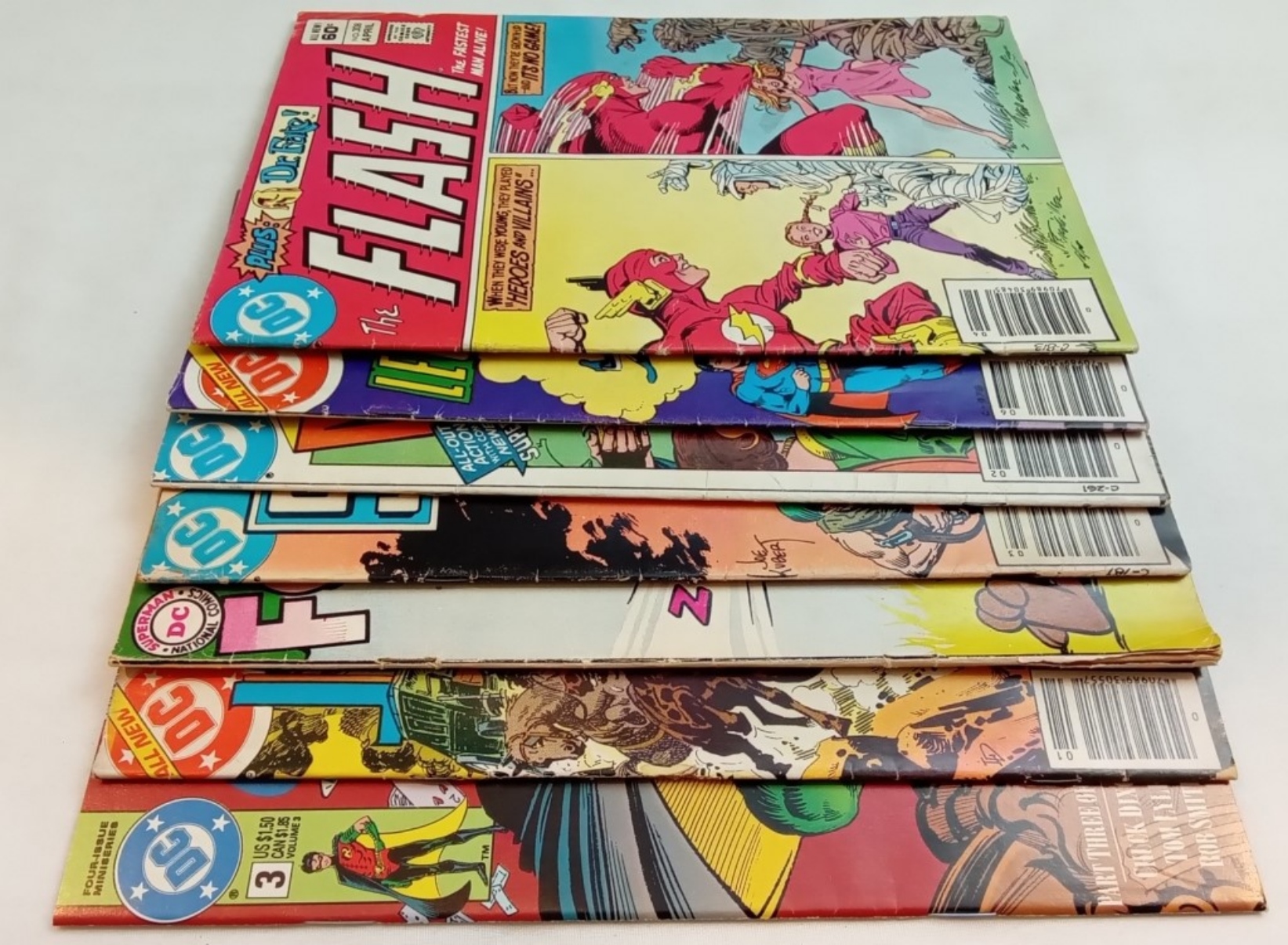 (8) DC Comic Lot