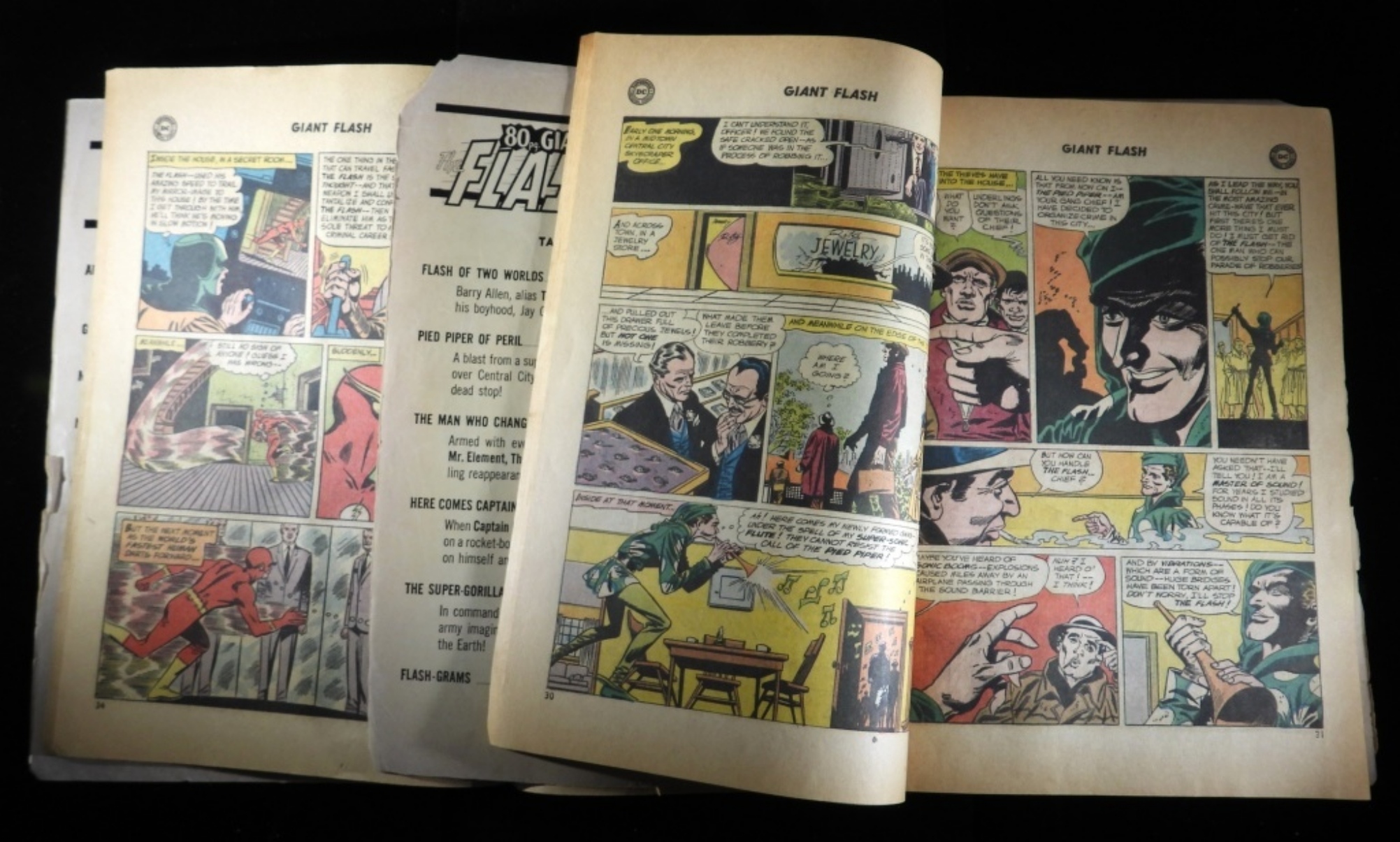 Flash 80pg Giant #4 & #9 DC