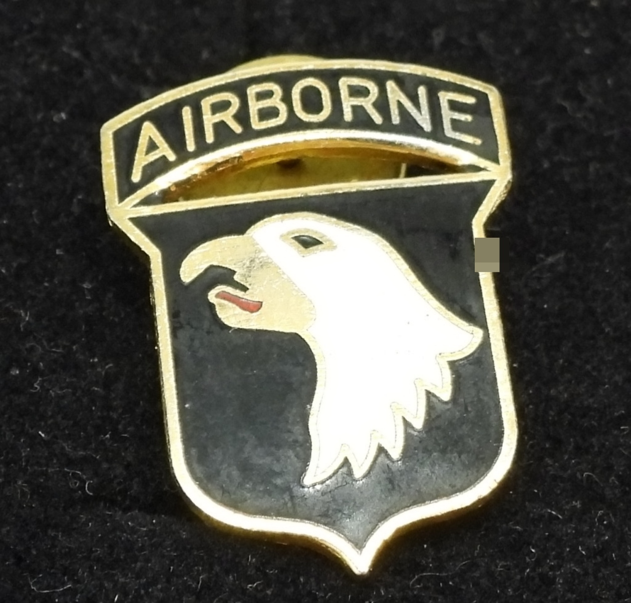U.S. Army 101st Airborne Division Collar Insignia