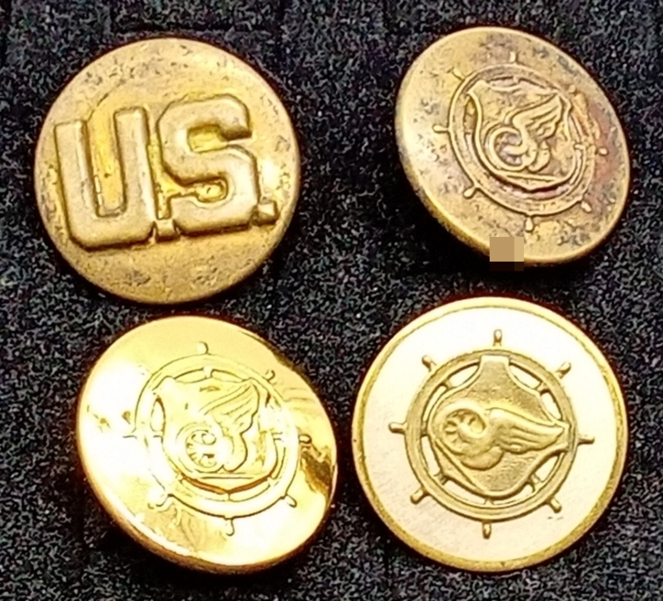 U.S. Navy Uniform Buttons Brass Set of Four