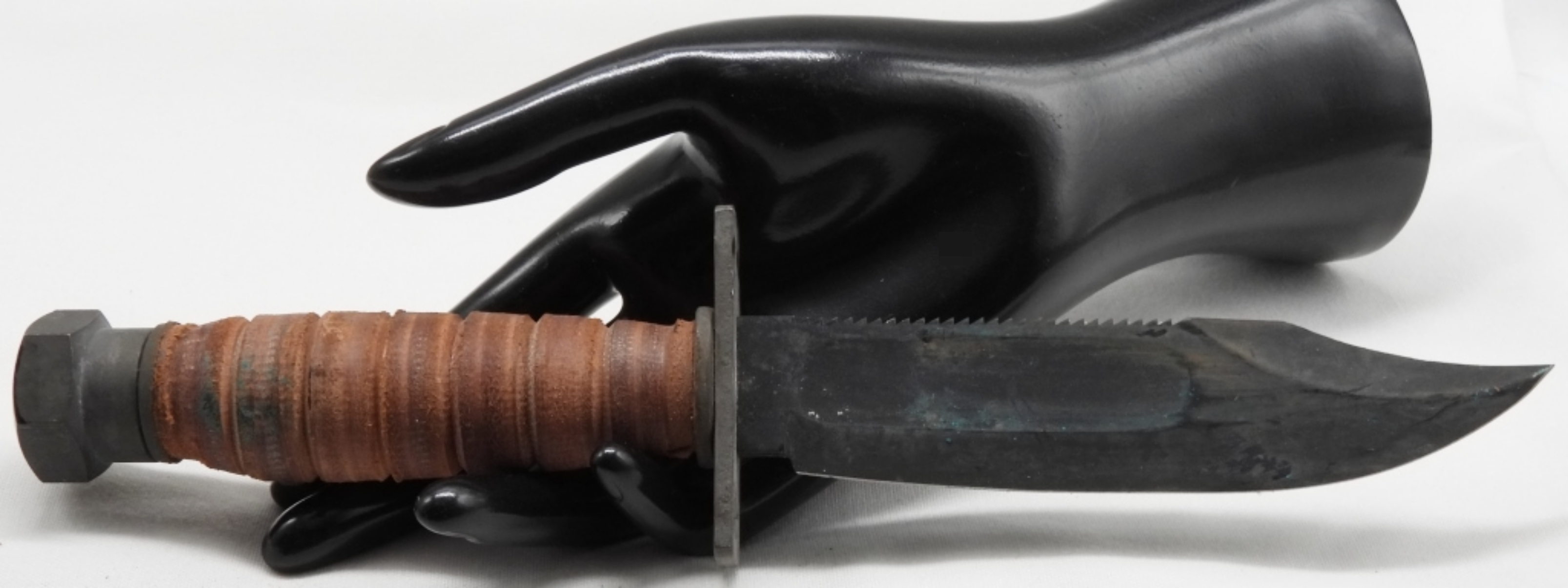 Fighting Knife with Leather Sheath