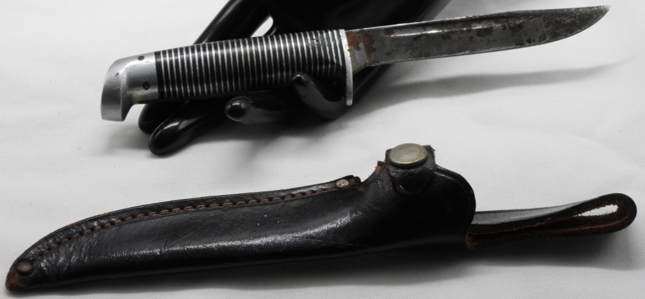 Western Theater Fighting Knife with Sheath