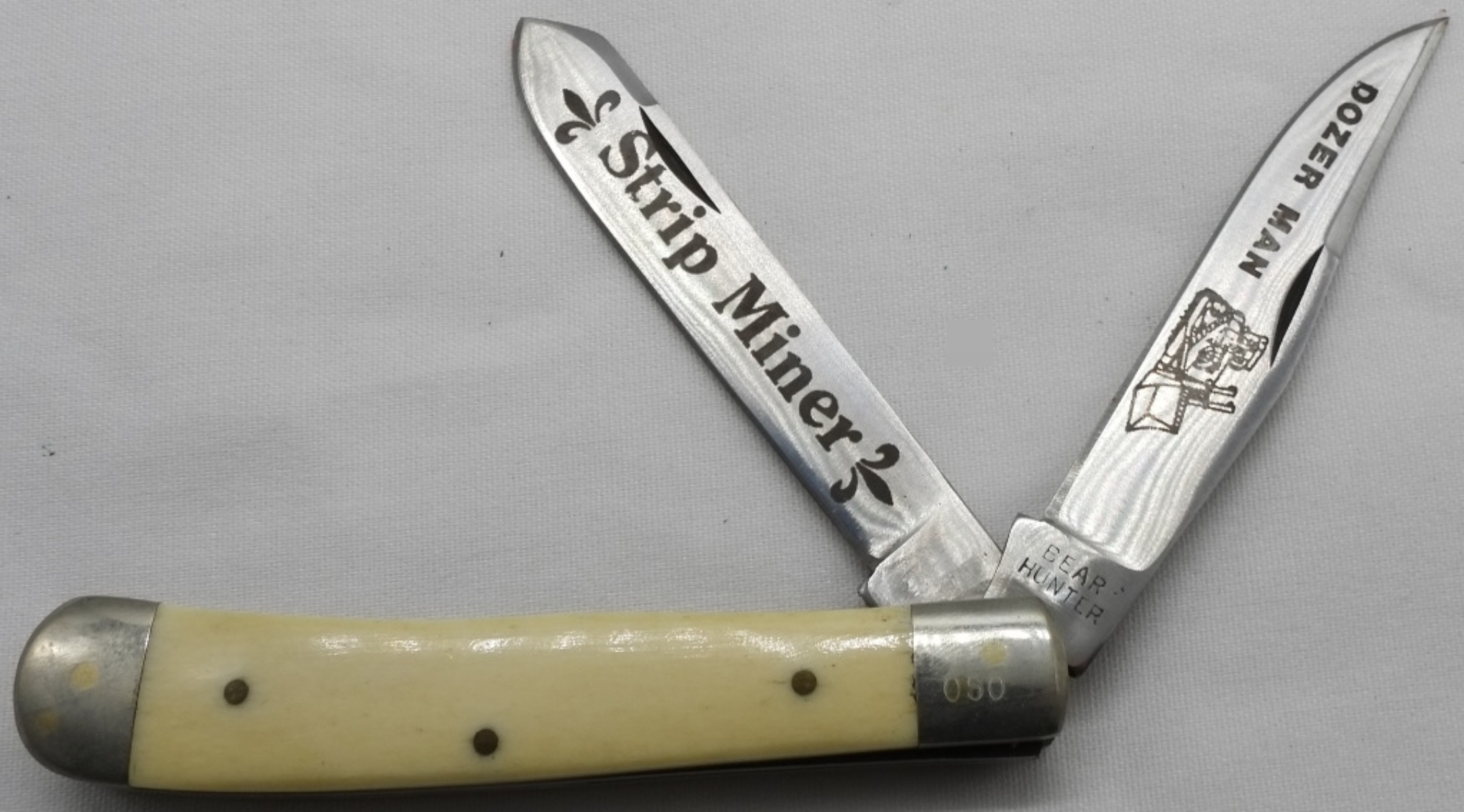 Strip Miner Collector's Edition Trapper Knife