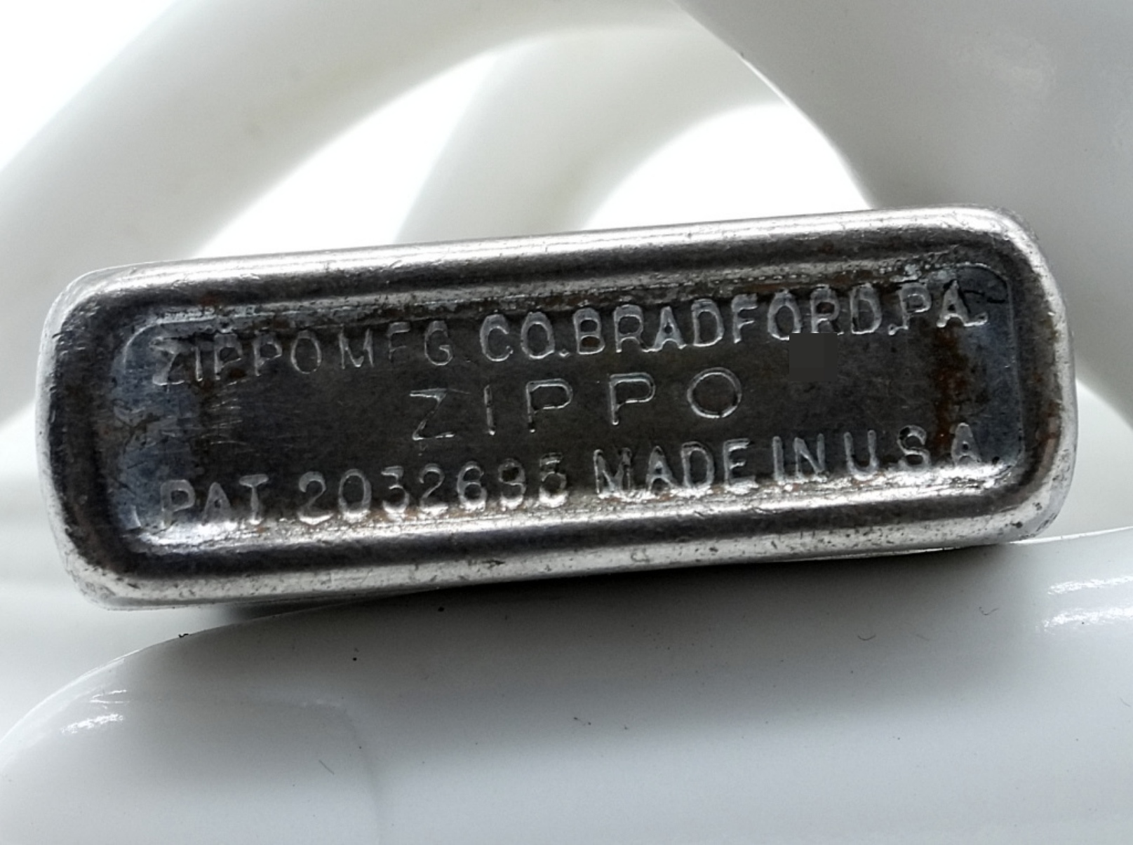 Vintage Zippo Lighter Patent 2032695