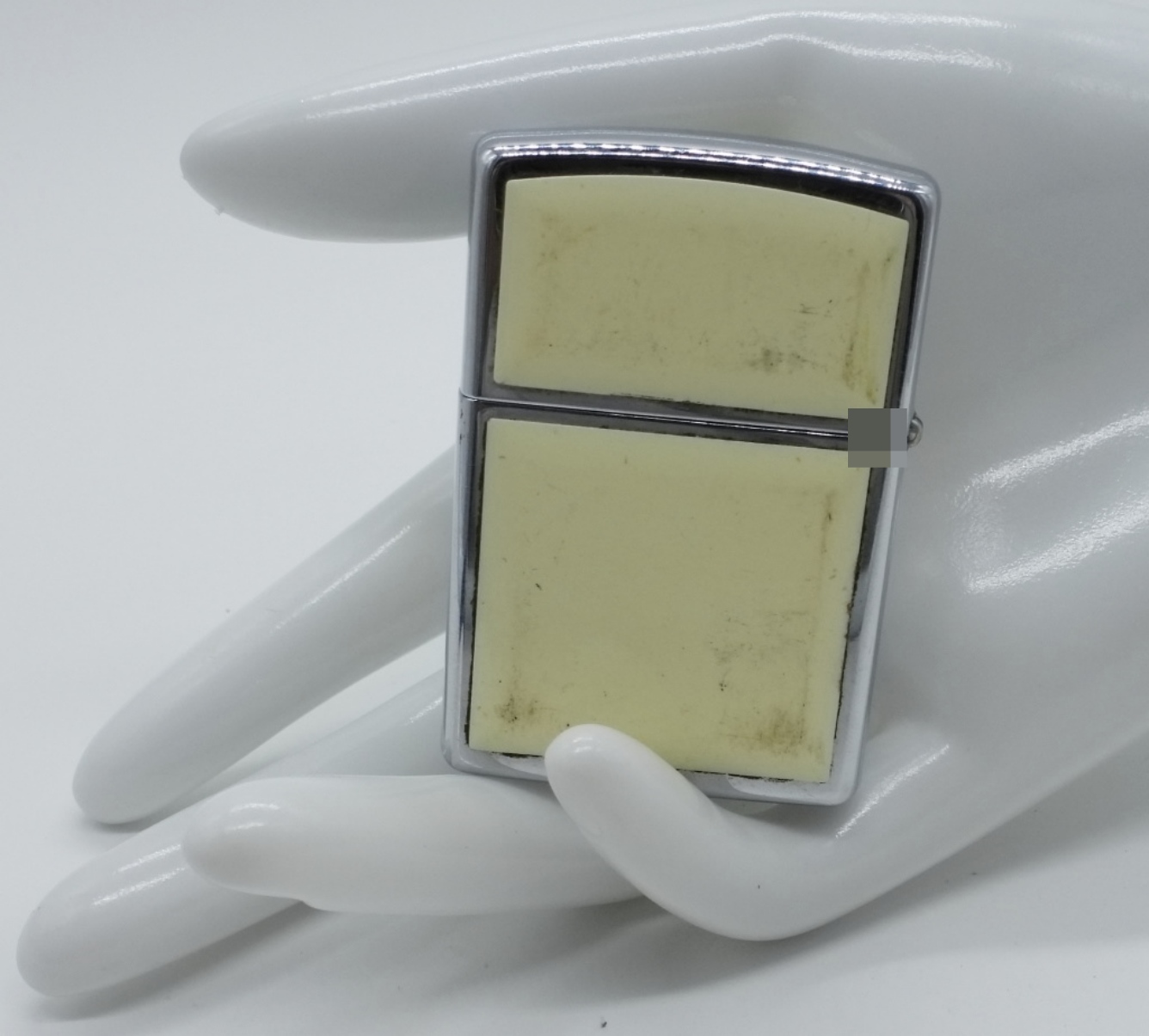 Zippo Chrome Lighter with Scrimshaw Design