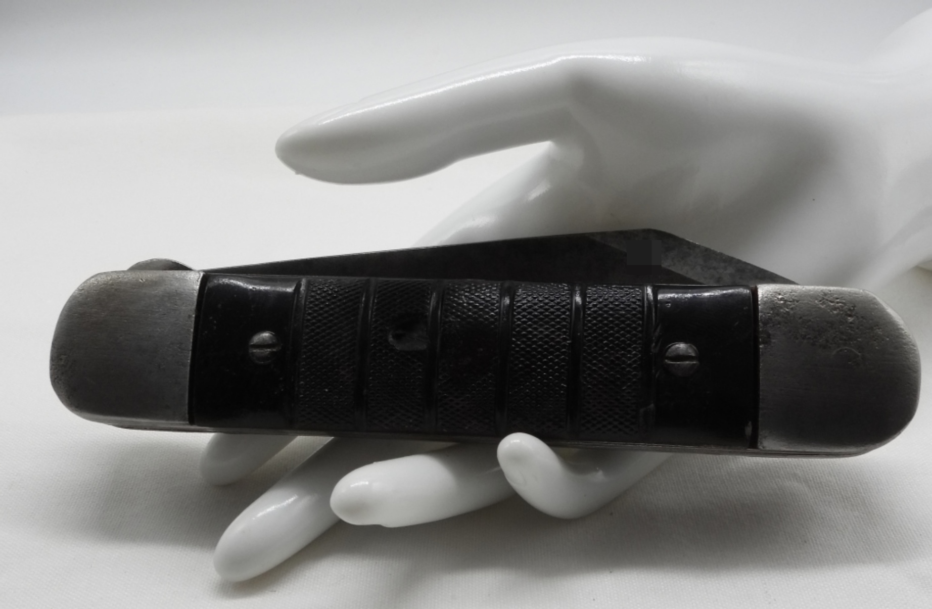 Colonial Folding Knife, Black Handle