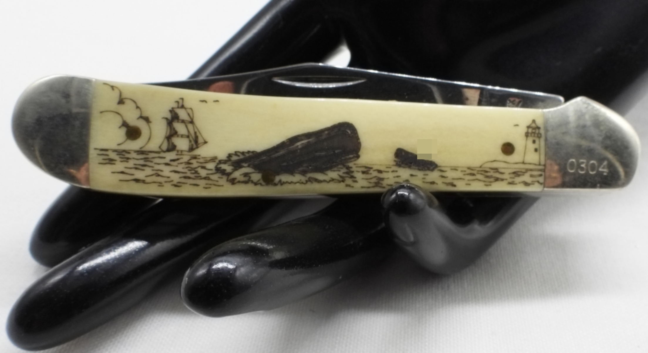 Case XX Scrimshaw Whale Scene Folding Knife #0304