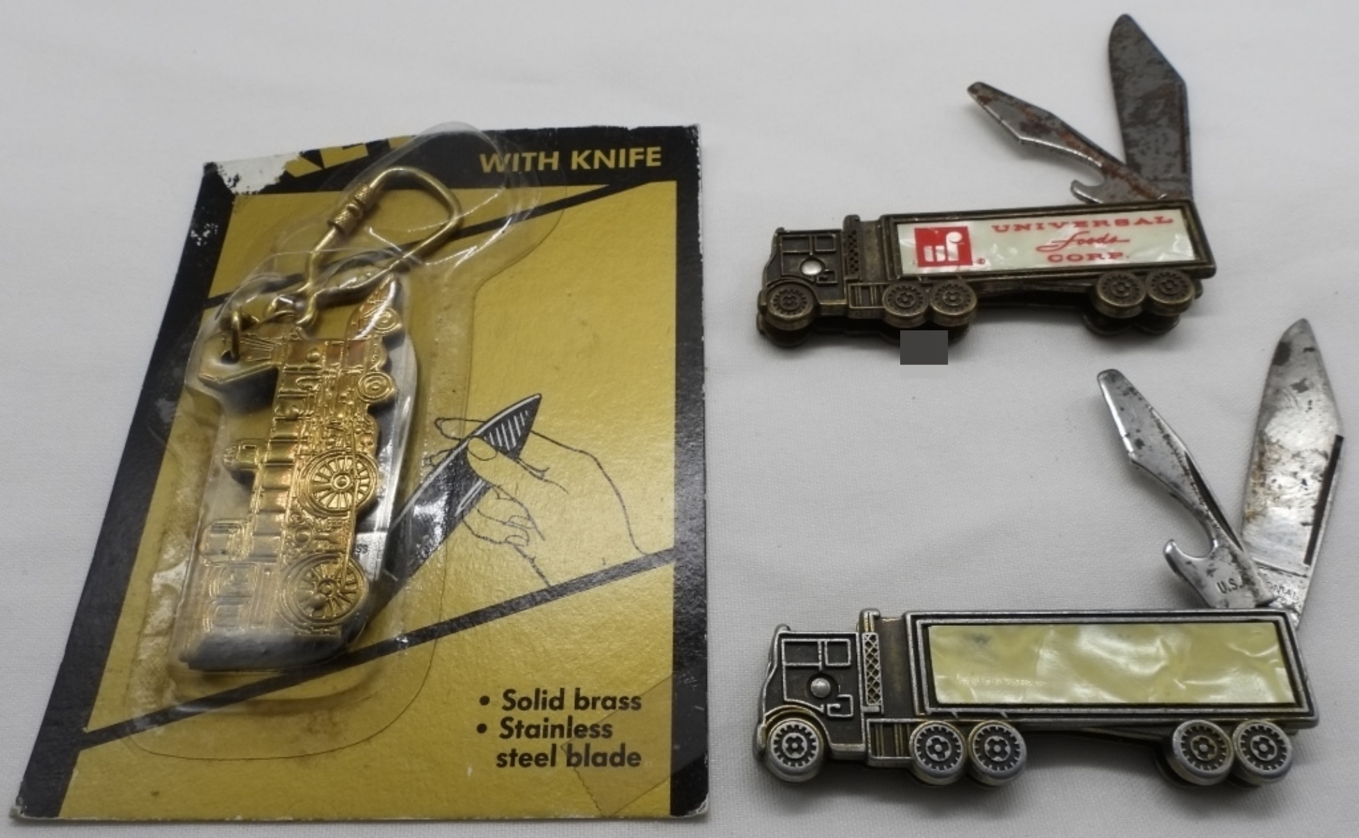 Novelty Semi-Truck & Train Knives with Packaging