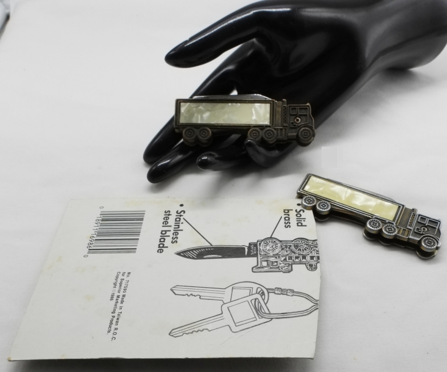 Novelty Semi-Truck & Train Knives with Packaging