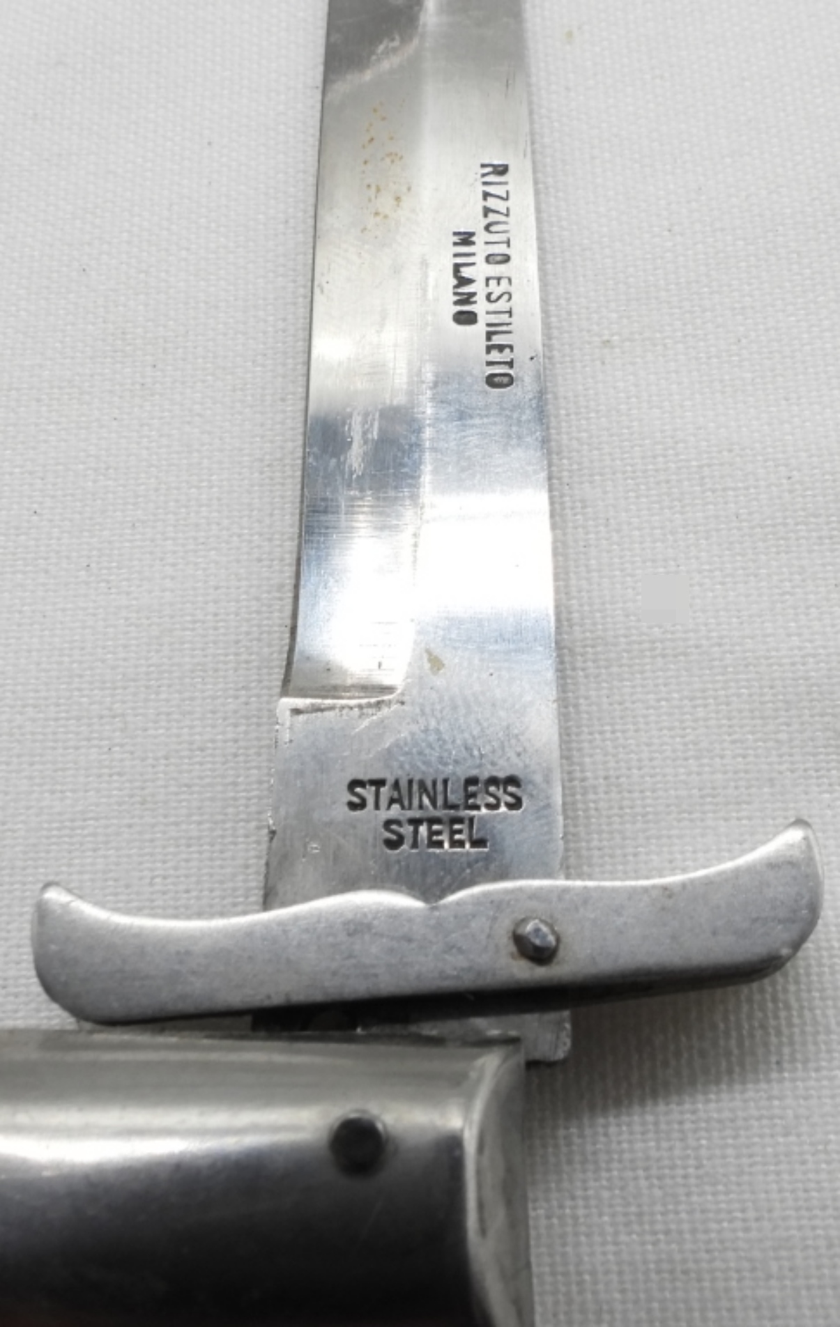 Rizzuto Stiletto Milano, Black Handle