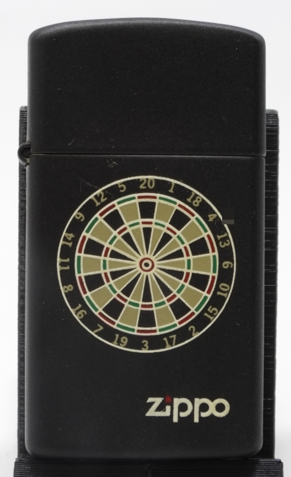 Slim Dartboard Black Matte Zippo Unfired