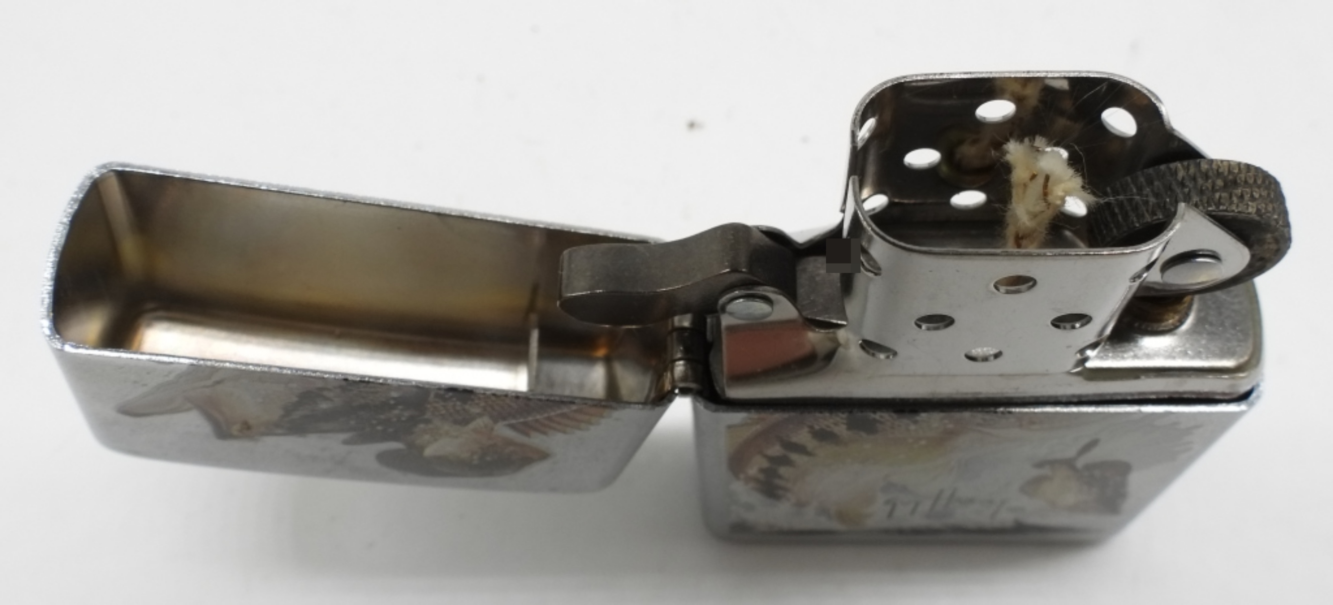 2003 Guy Harvey Bass Zippo Unfired