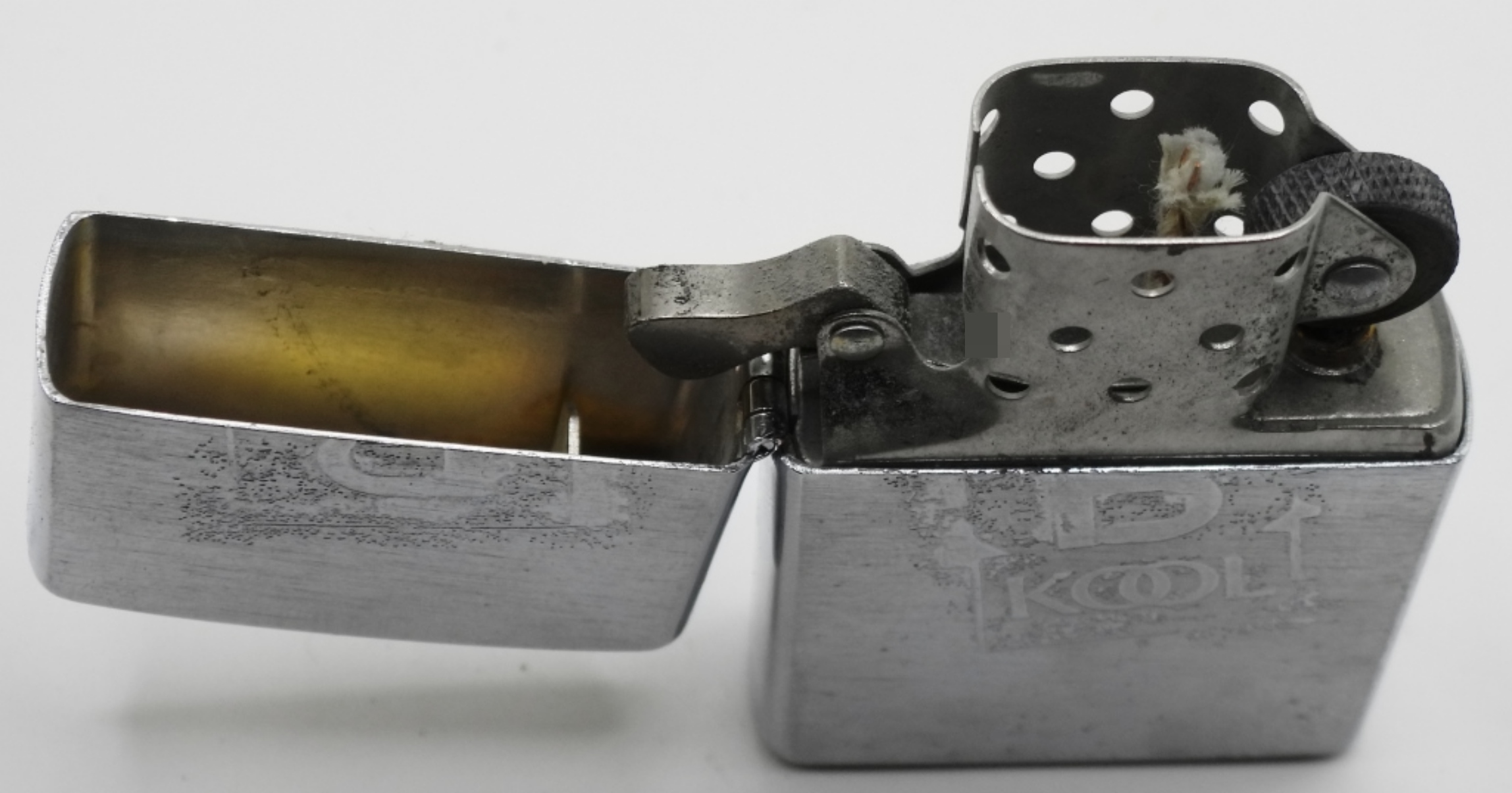 B KOOL Cigarettes Advertising Zippo Unfired