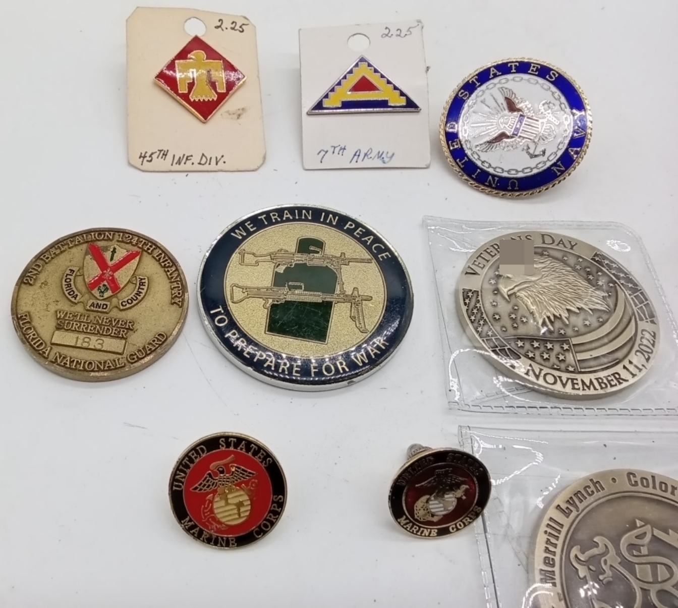 U.S. Military Medals and Unit Insignia Pin Set