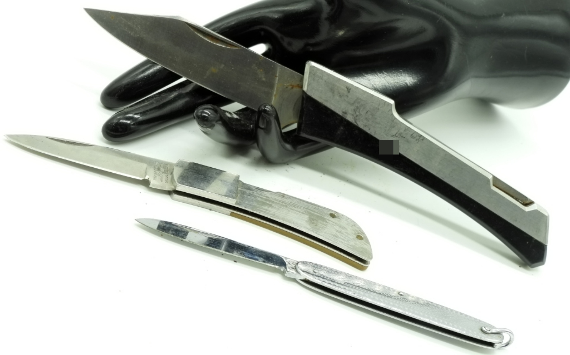 Three Single-Blade Folding Knives