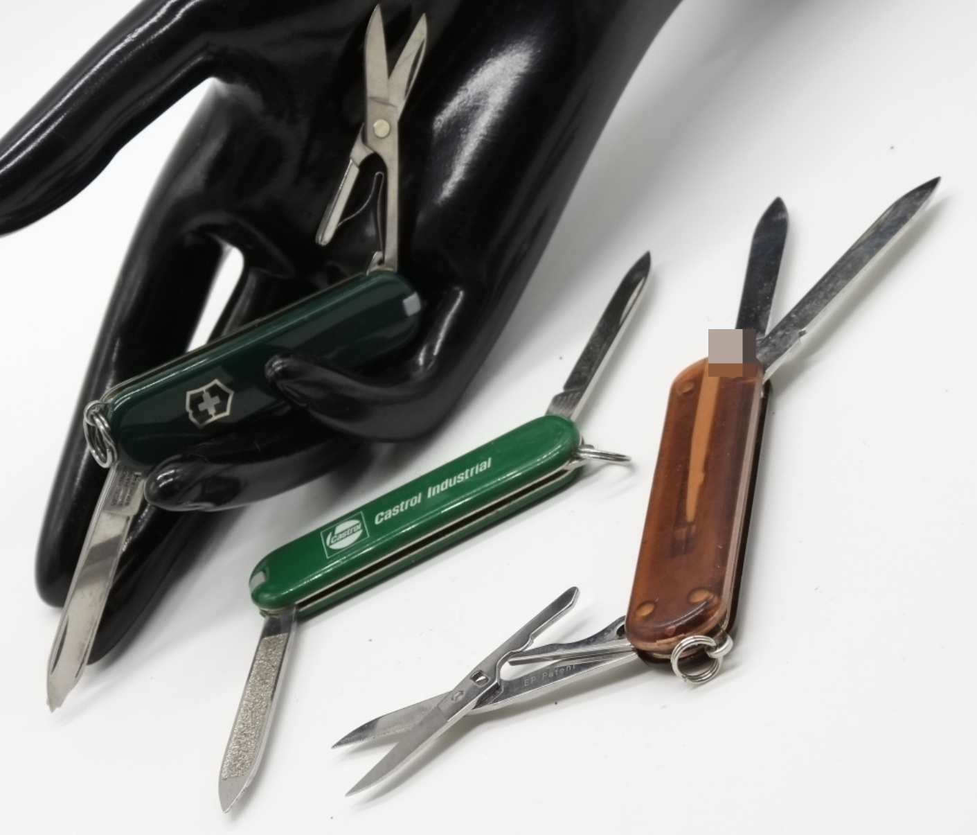 Victorinox Multi-Tool Lot (3 pieces)