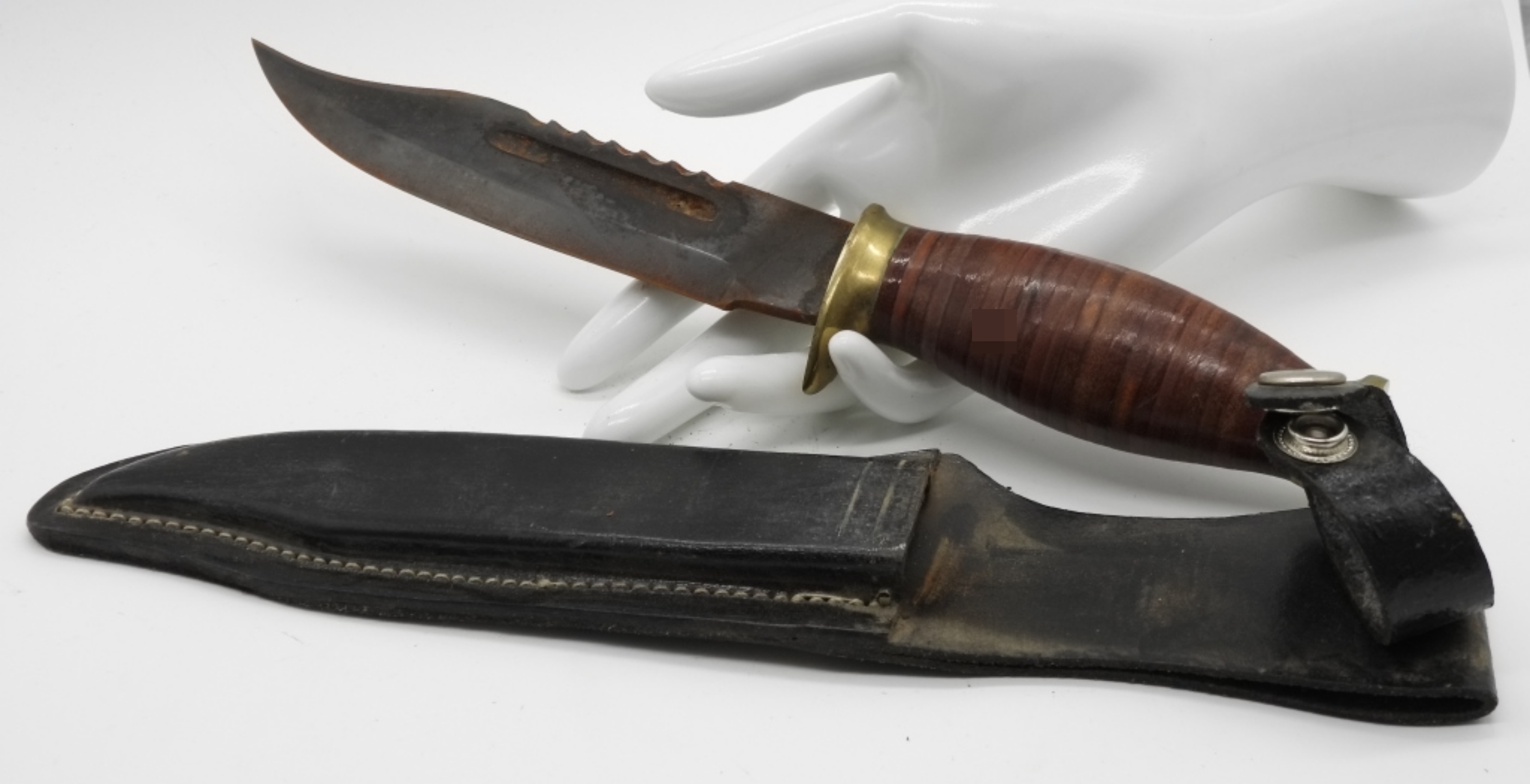 Military Fighting Knife with Leather Sheath