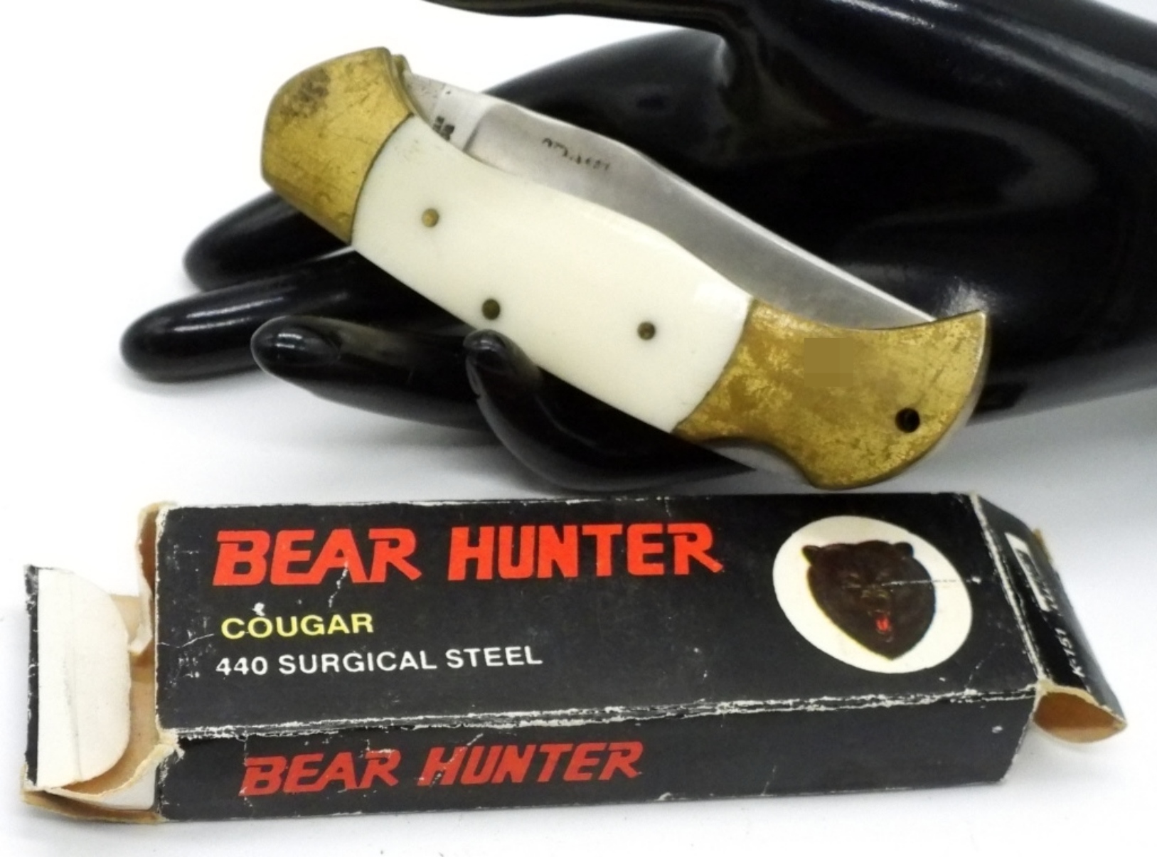 Bear Hunter Cougar Folding Knife with Box