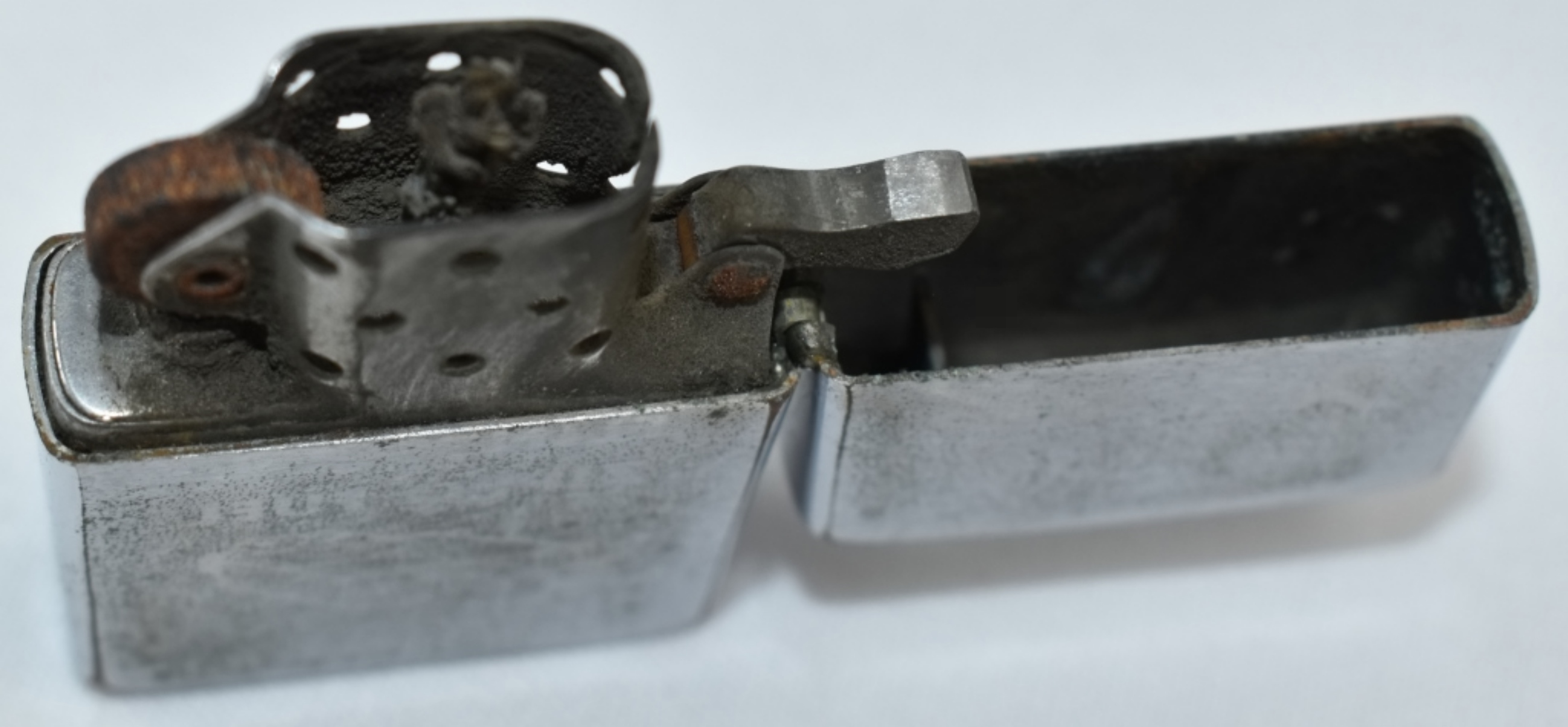 1970s Zippo Chrome Brushed Regular Lighter