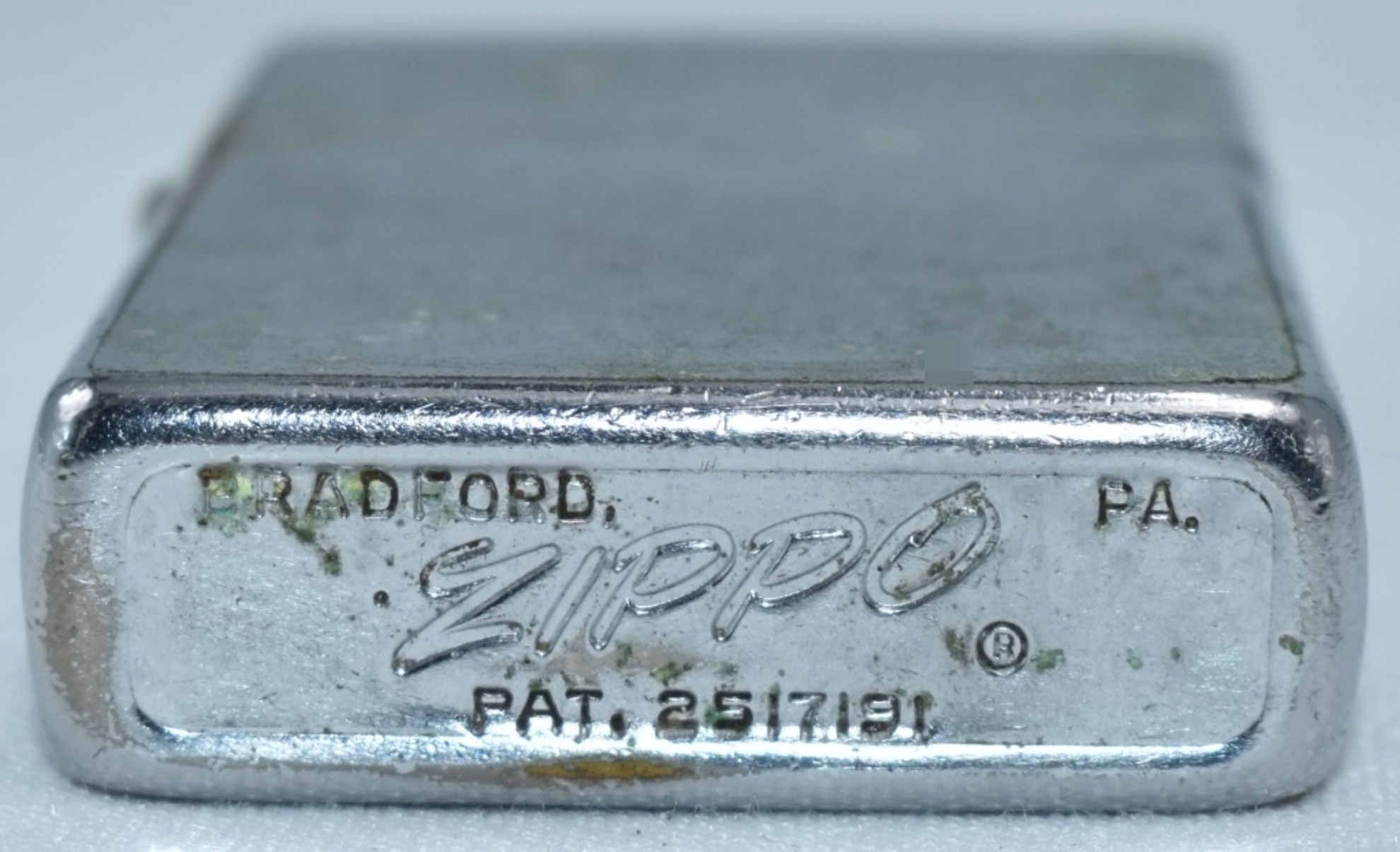 1970s Zippo Chrome Brushed Regular Lighter