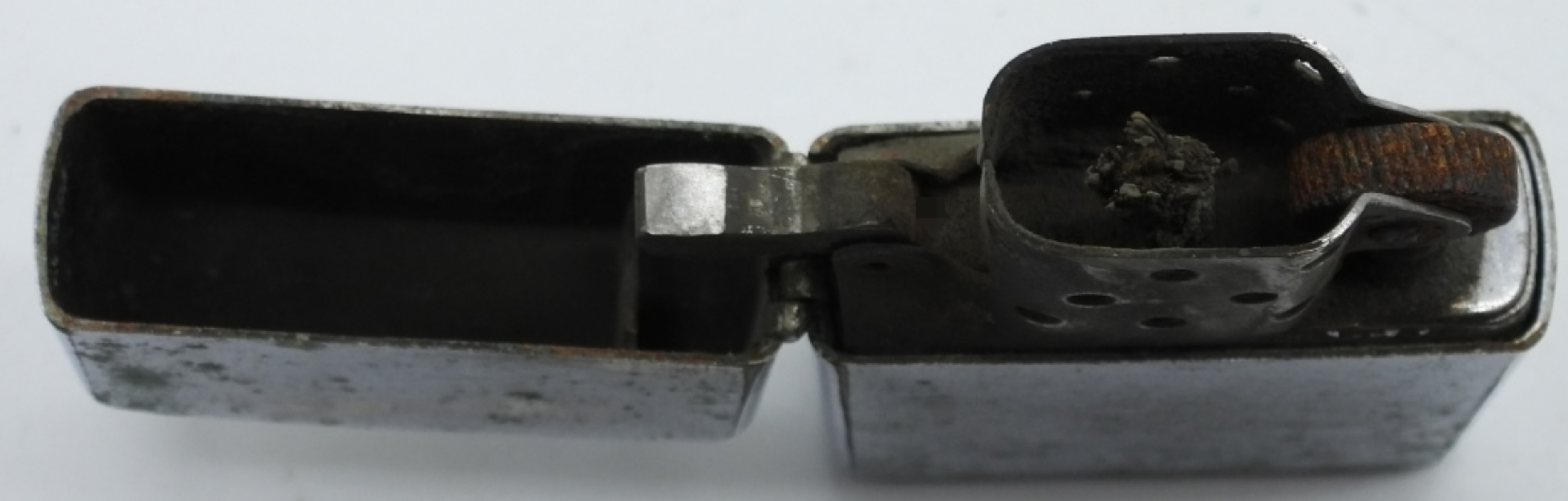1970s Zippo Chrome Brushed Regular Lighter