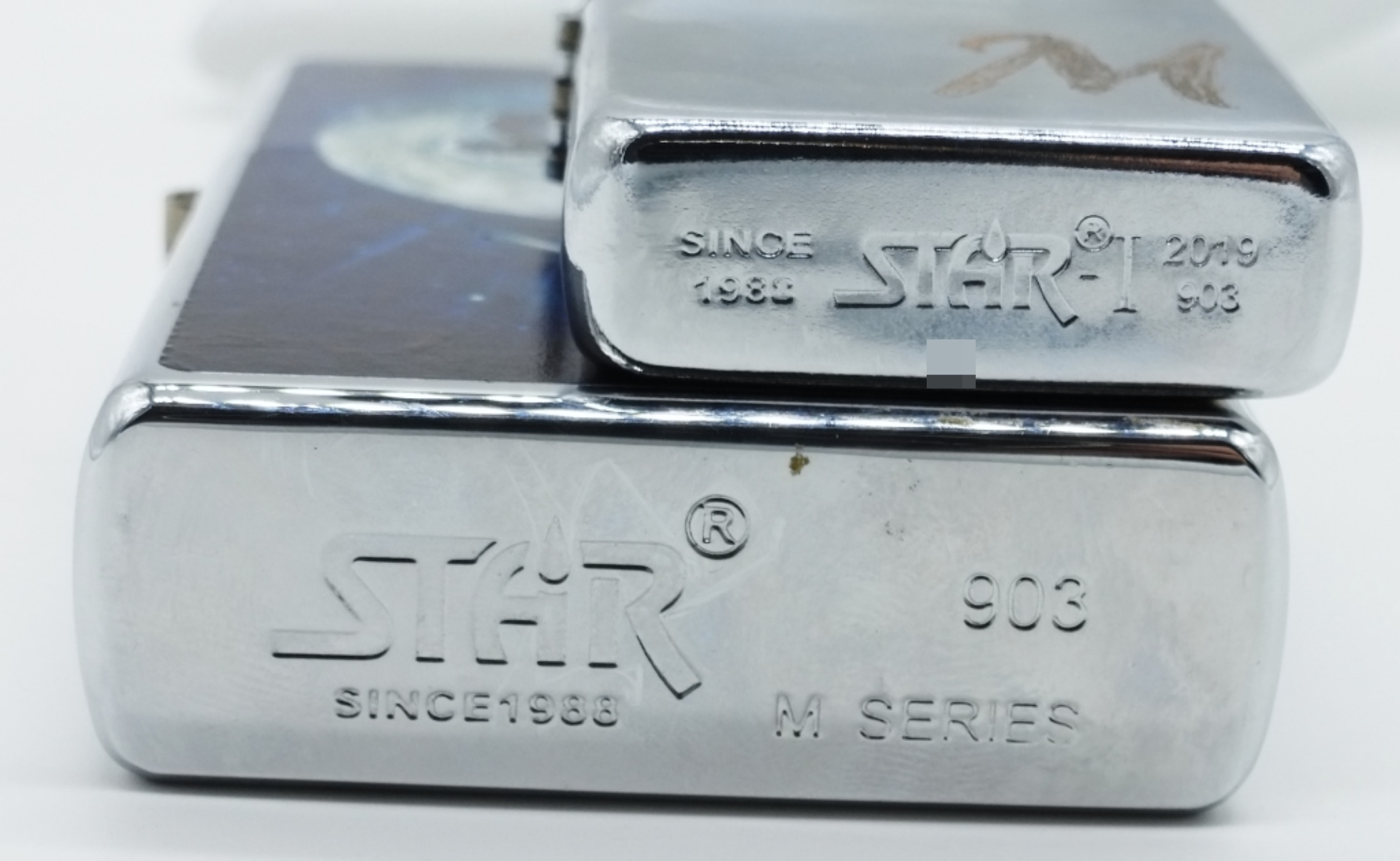 Star Chrome Lighters, 2 Pieces