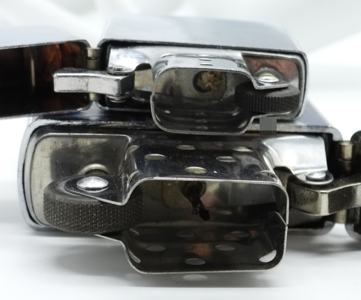 Star Chrome Lighters, 2 Pieces