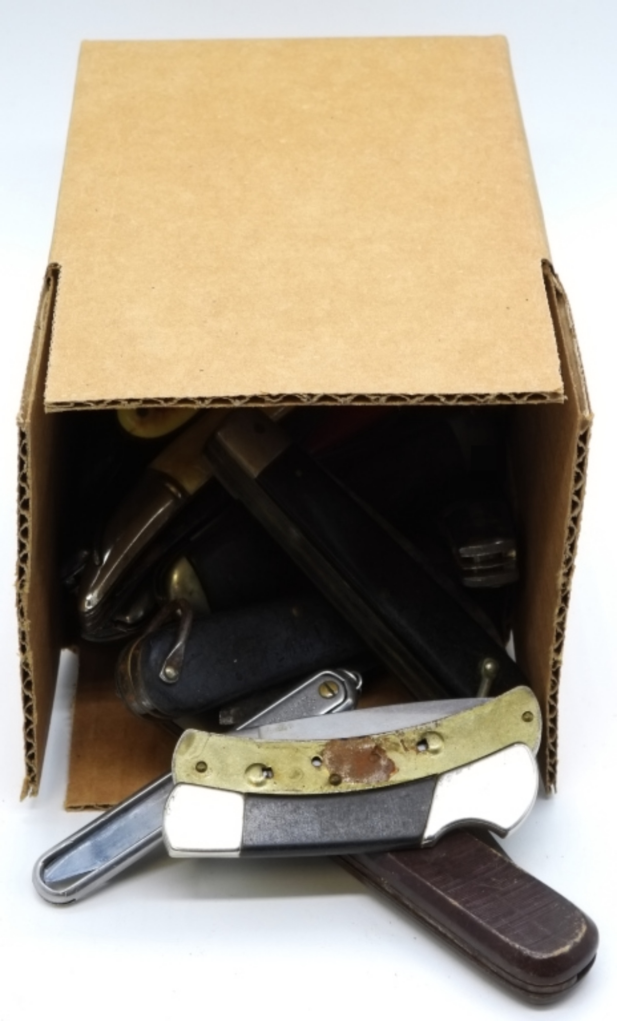Mixed Knife Lot in Box