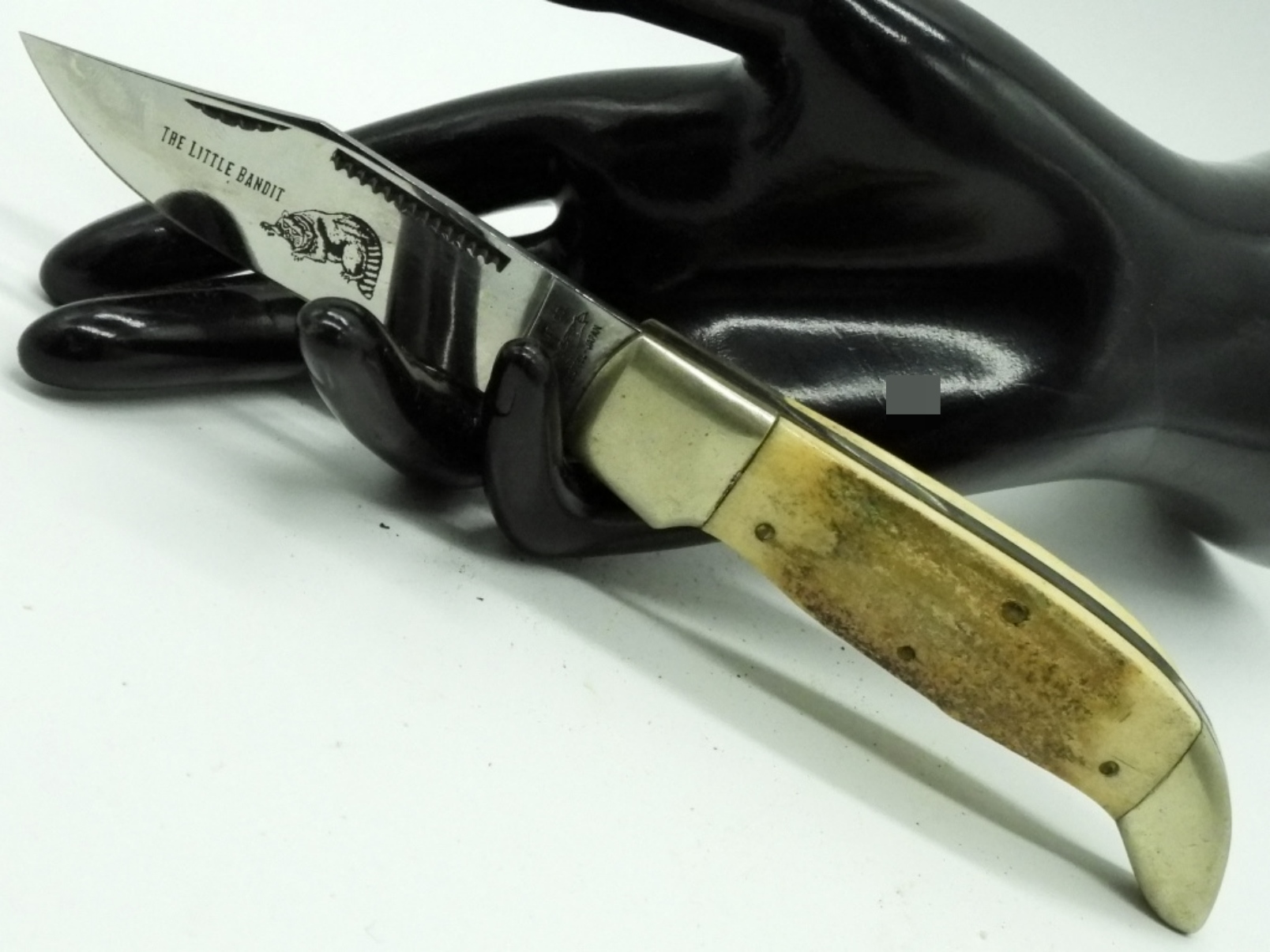 The Little Bandit Folding Knife with Sheath