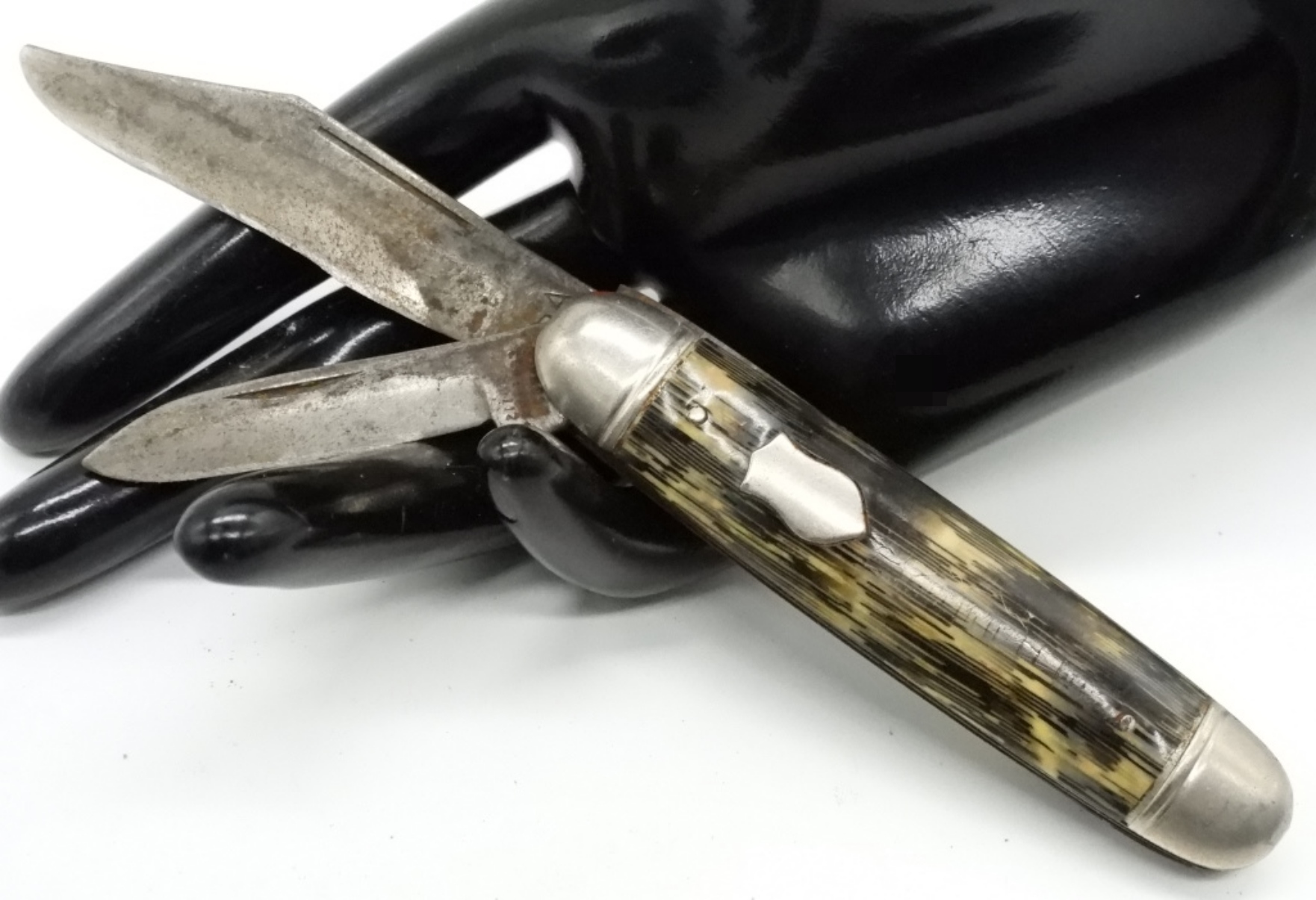 Vintage Folding Pocket Knife with Stag Handle